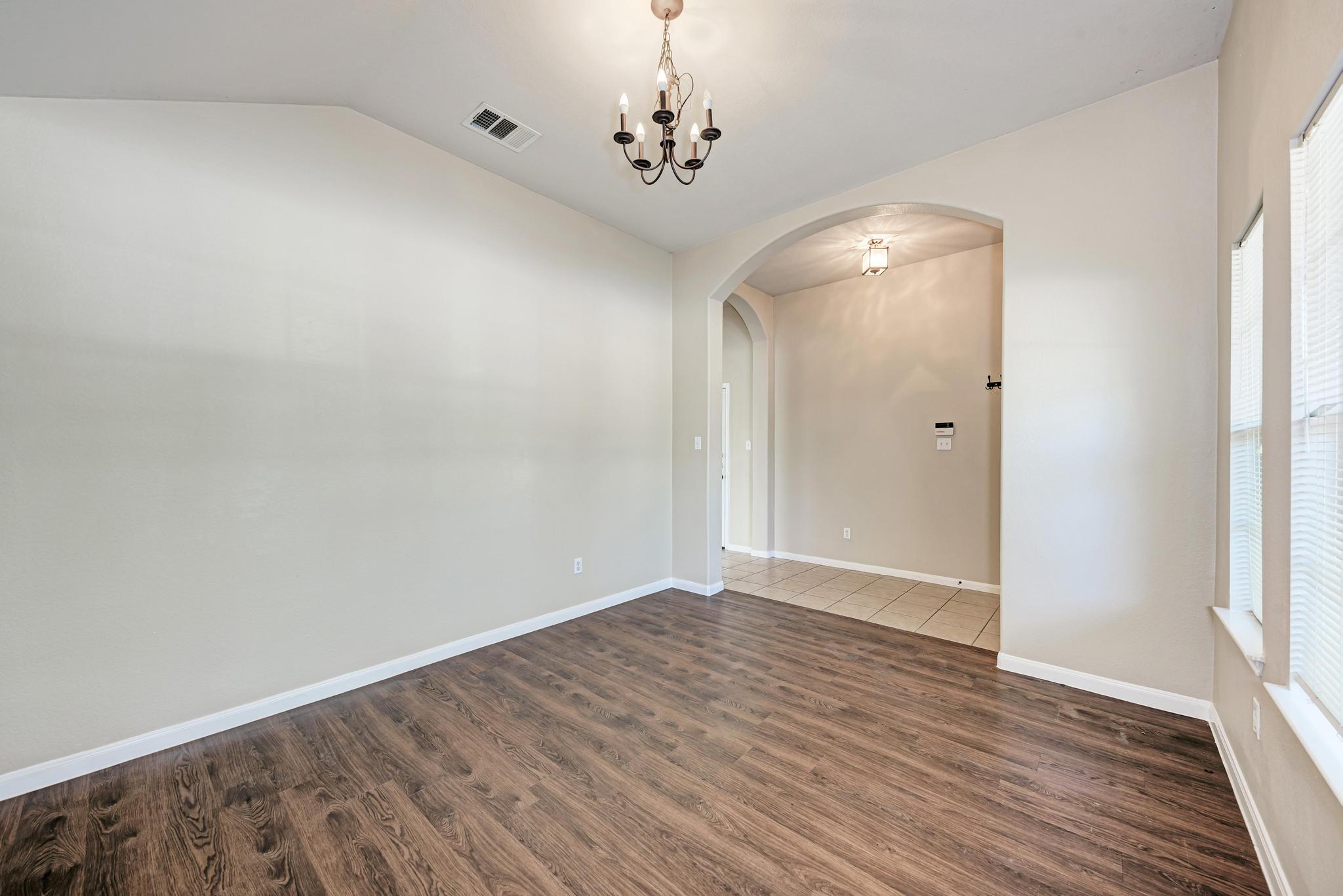 18613 White Water Cv, Pflugerville, TX 78660