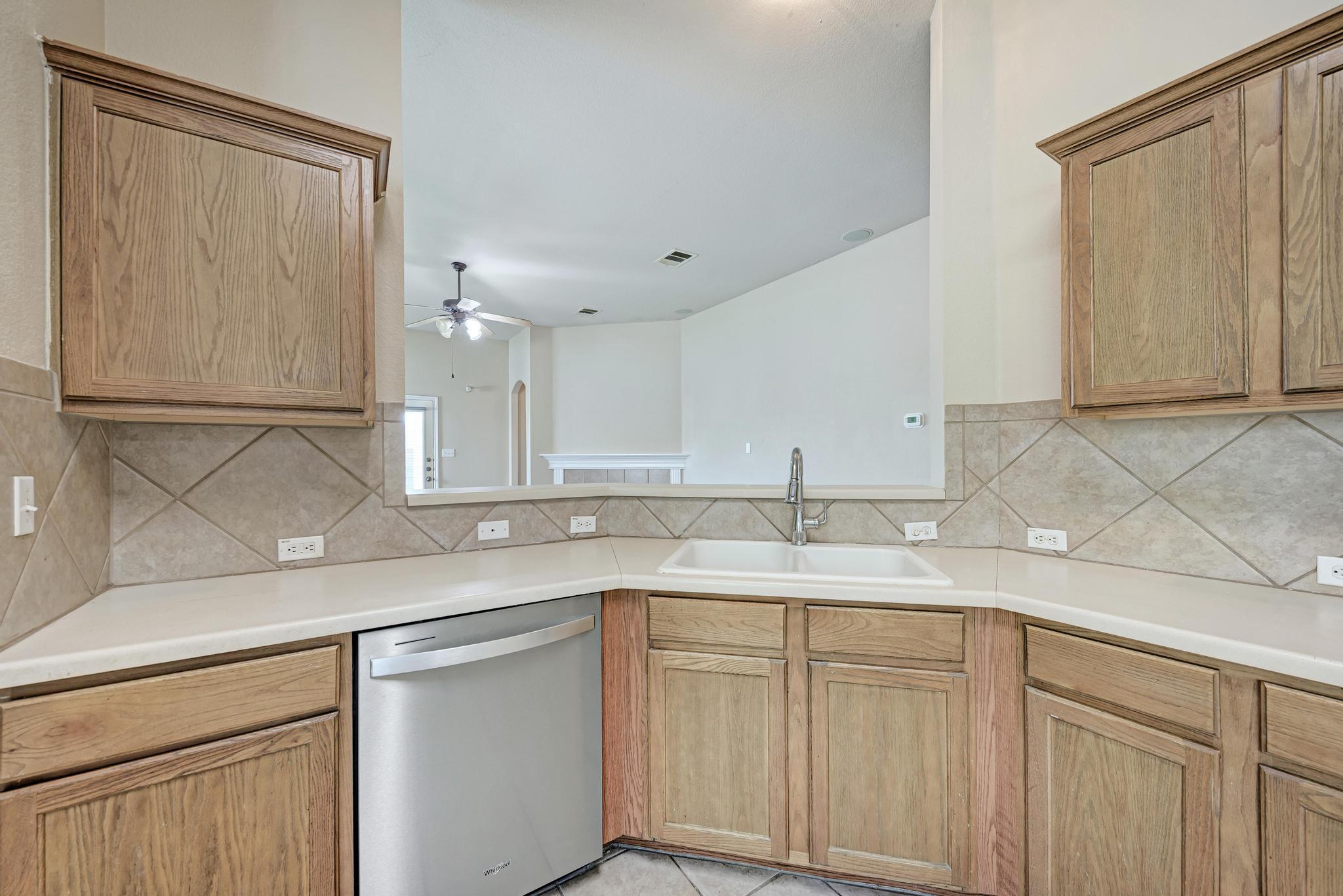 18613 White Water Cv, Pflugerville, TX 78660