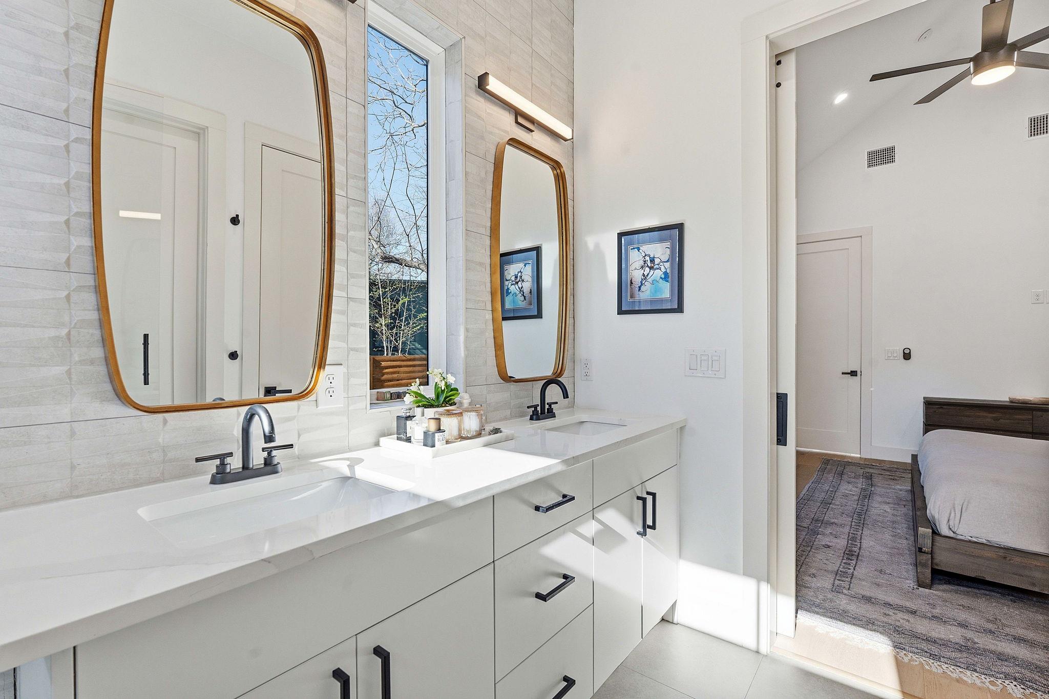 4313 Jinx Ave # 1, Austin, TX 78745