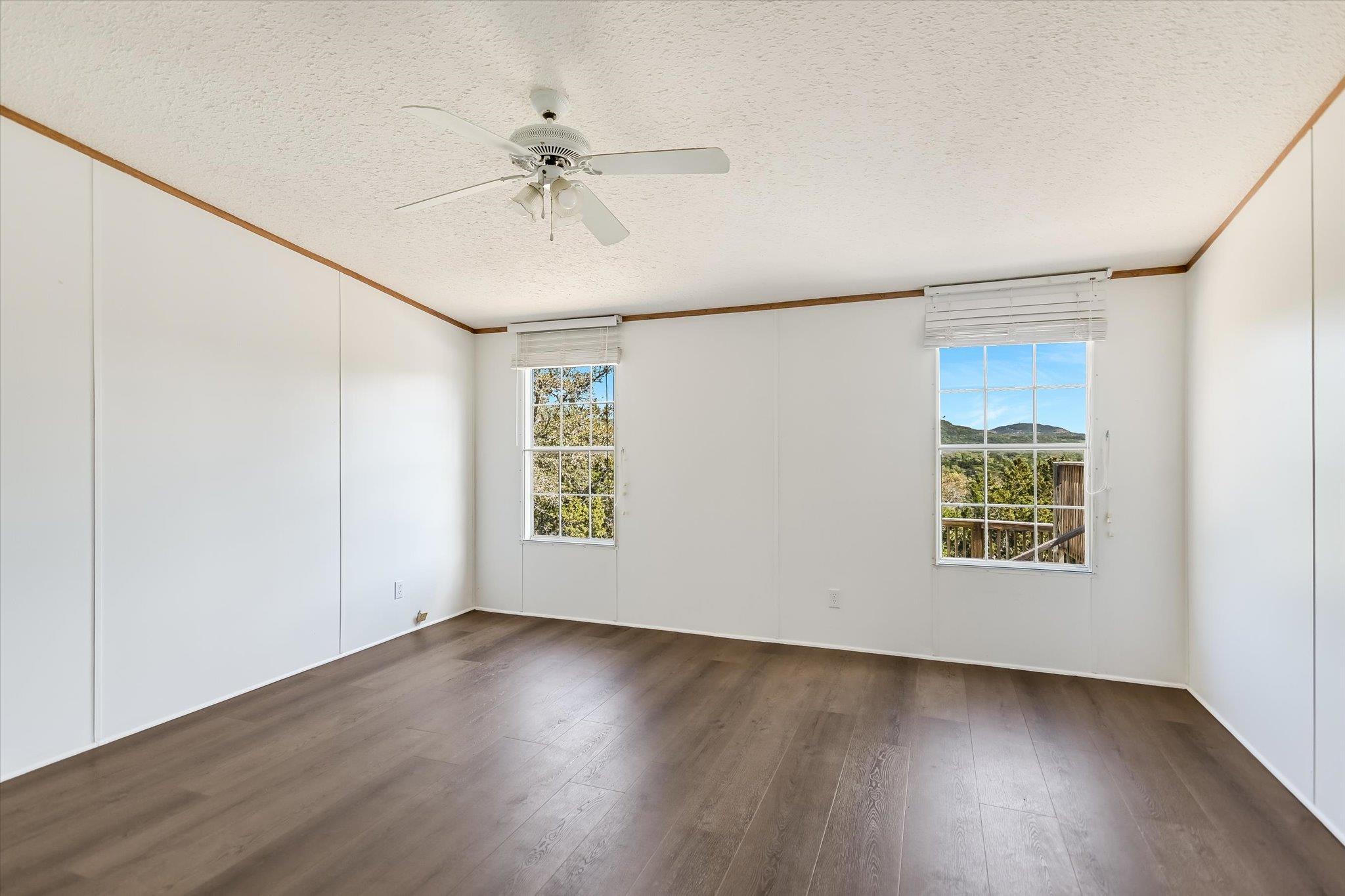 217 Rousey St, Canyon Lake, TX 78133