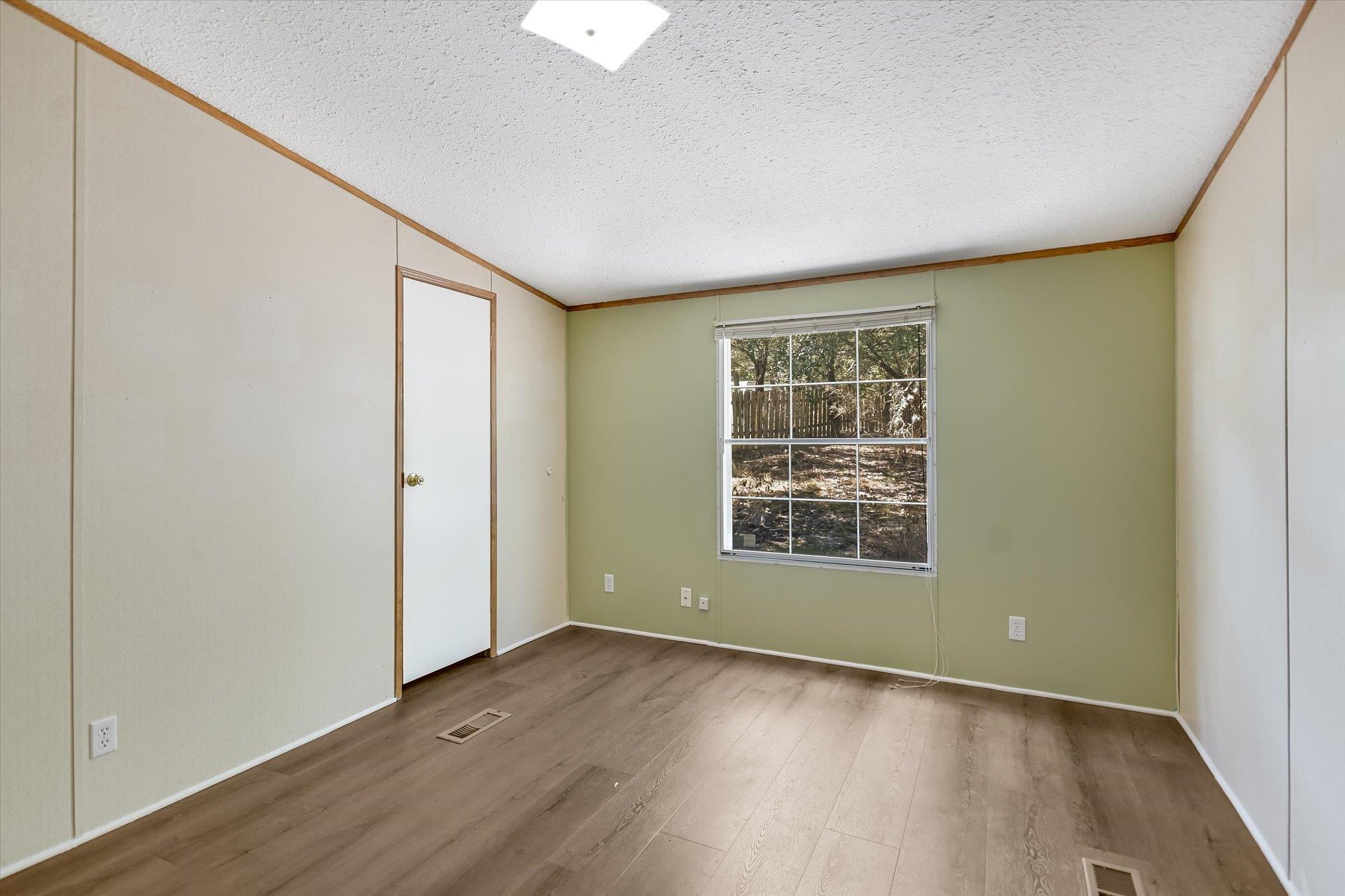 217 Rousey St, Canyon Lake, TX 78133