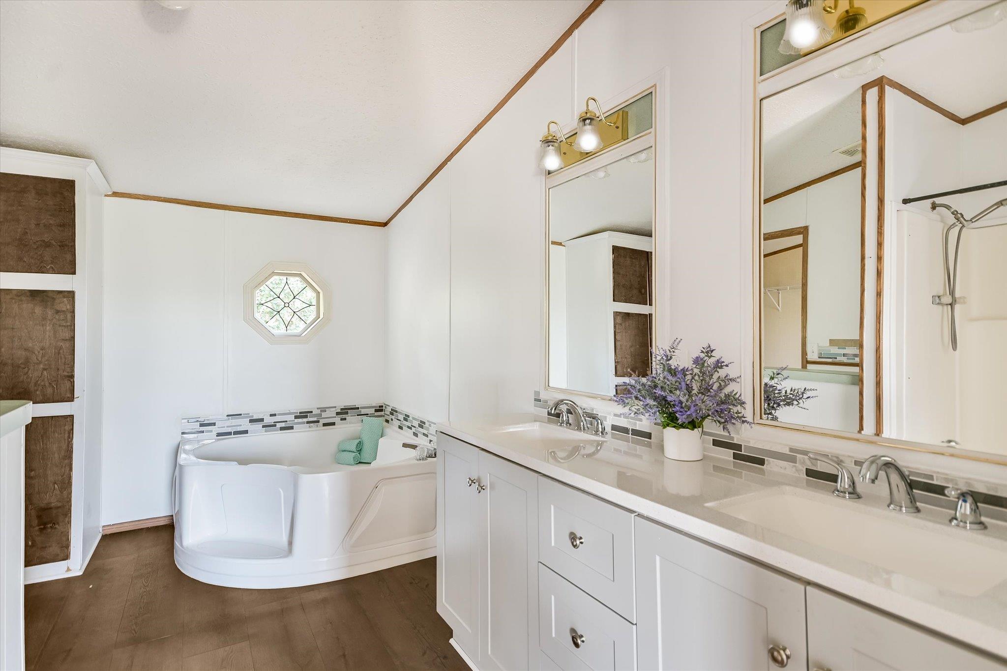 217 Rousey St, Canyon Lake, TX 78133