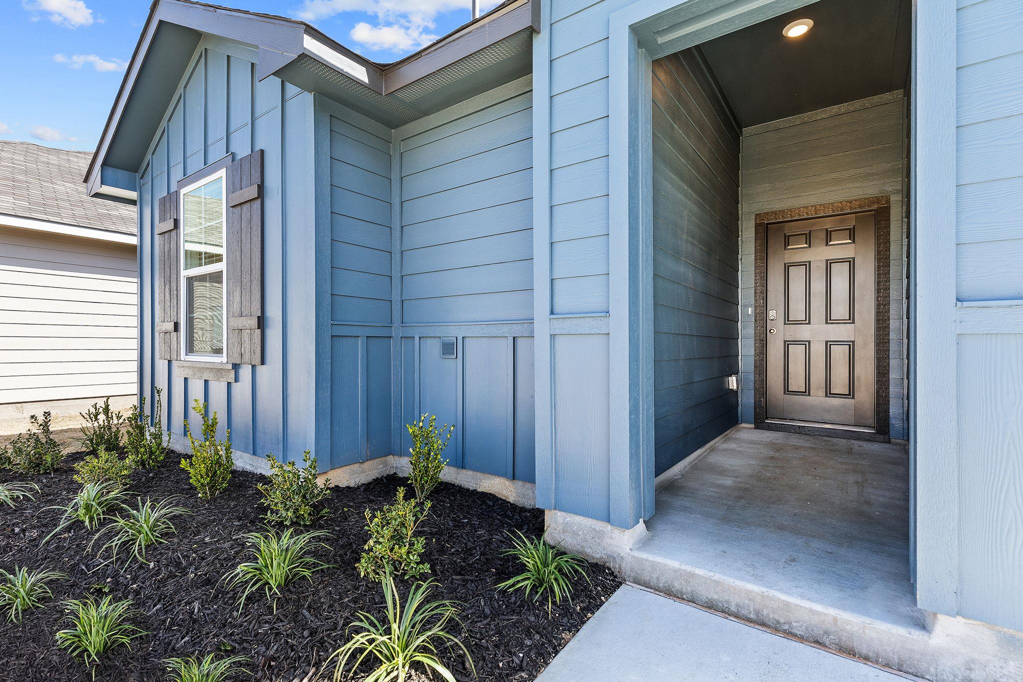 1702 Miller Ter, Lockhart, TX 78644