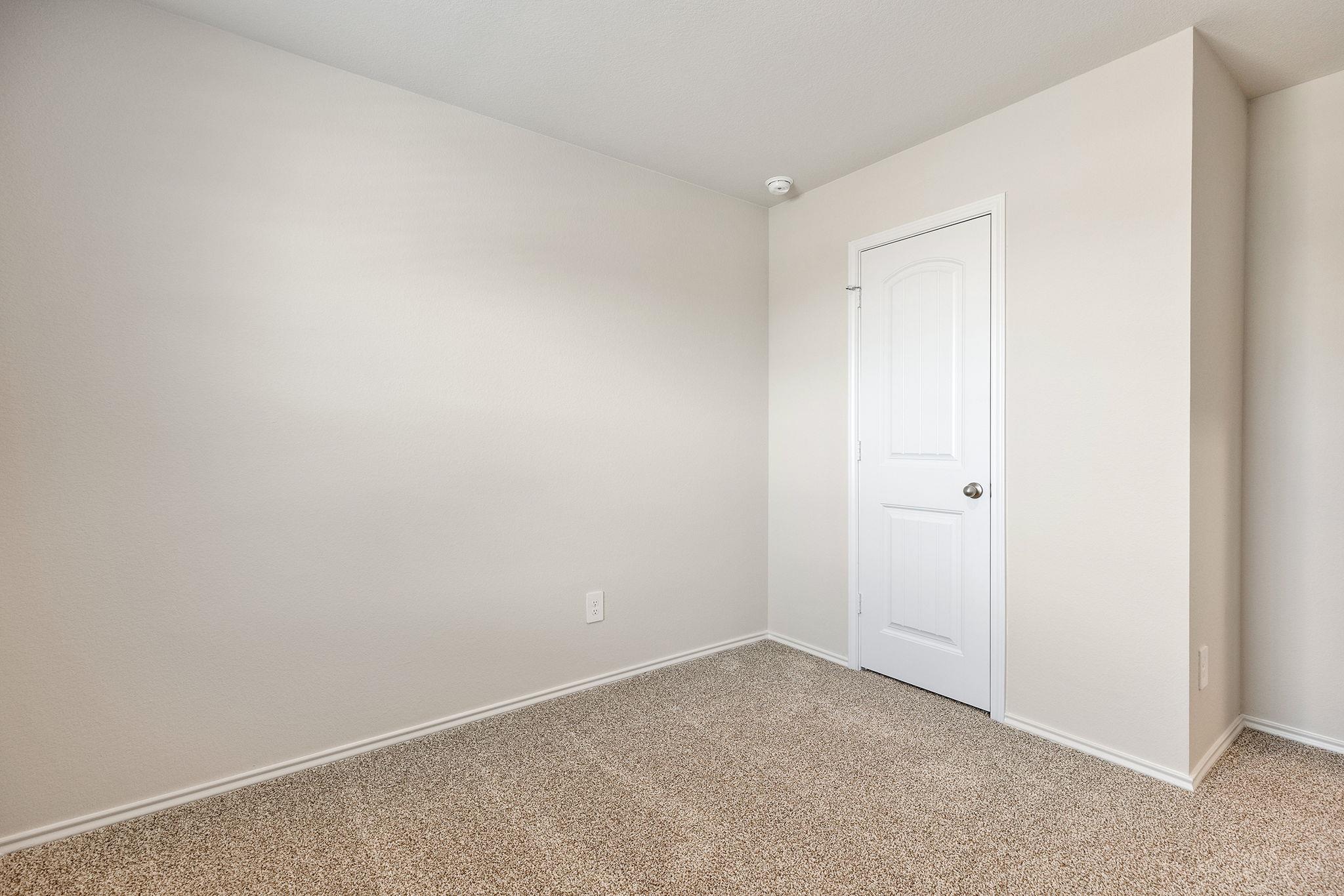 1702 Miller Ter, Lockhart, TX 78644