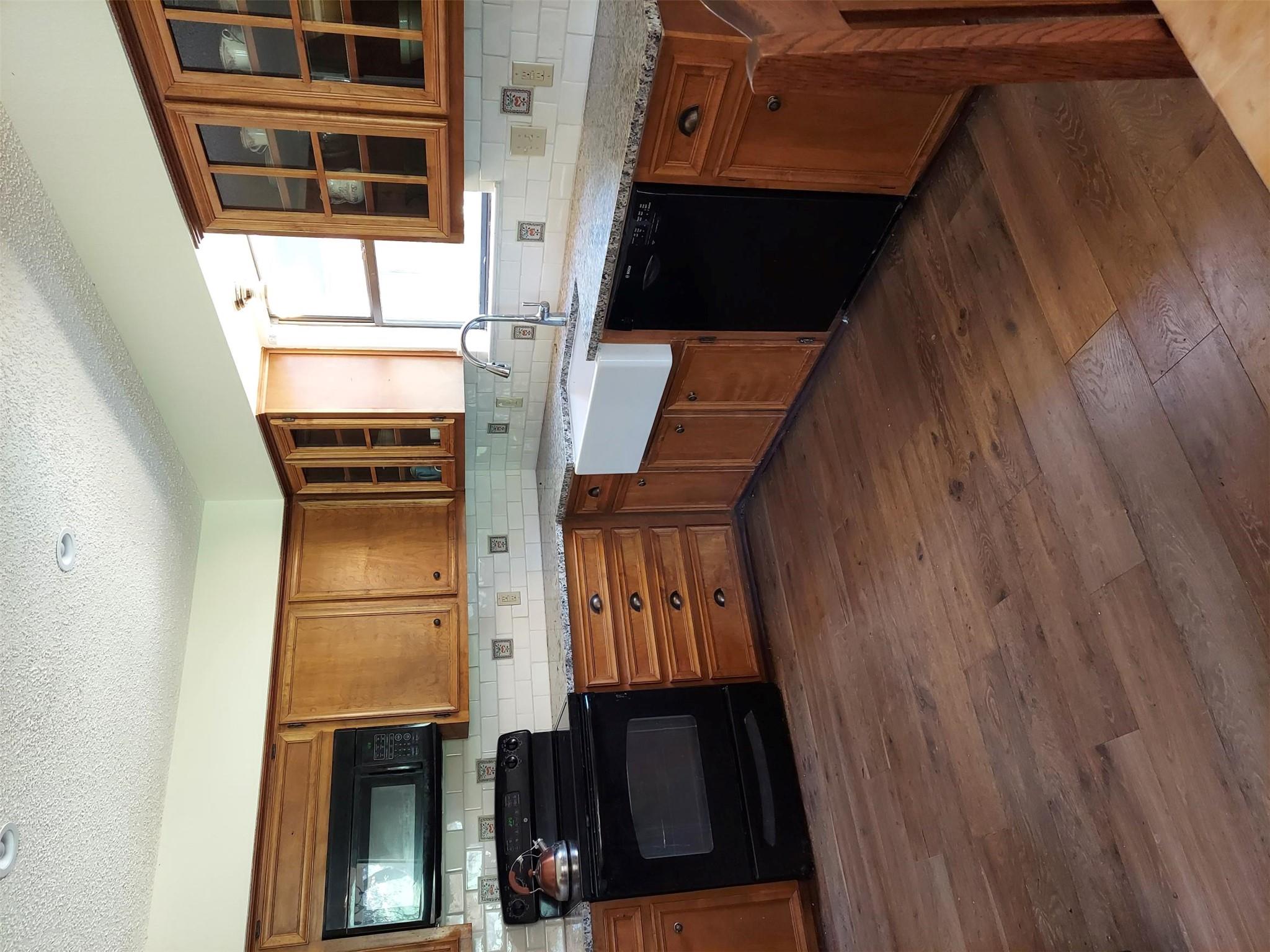 158 Augusta Dr, Wimberley, TX 78676