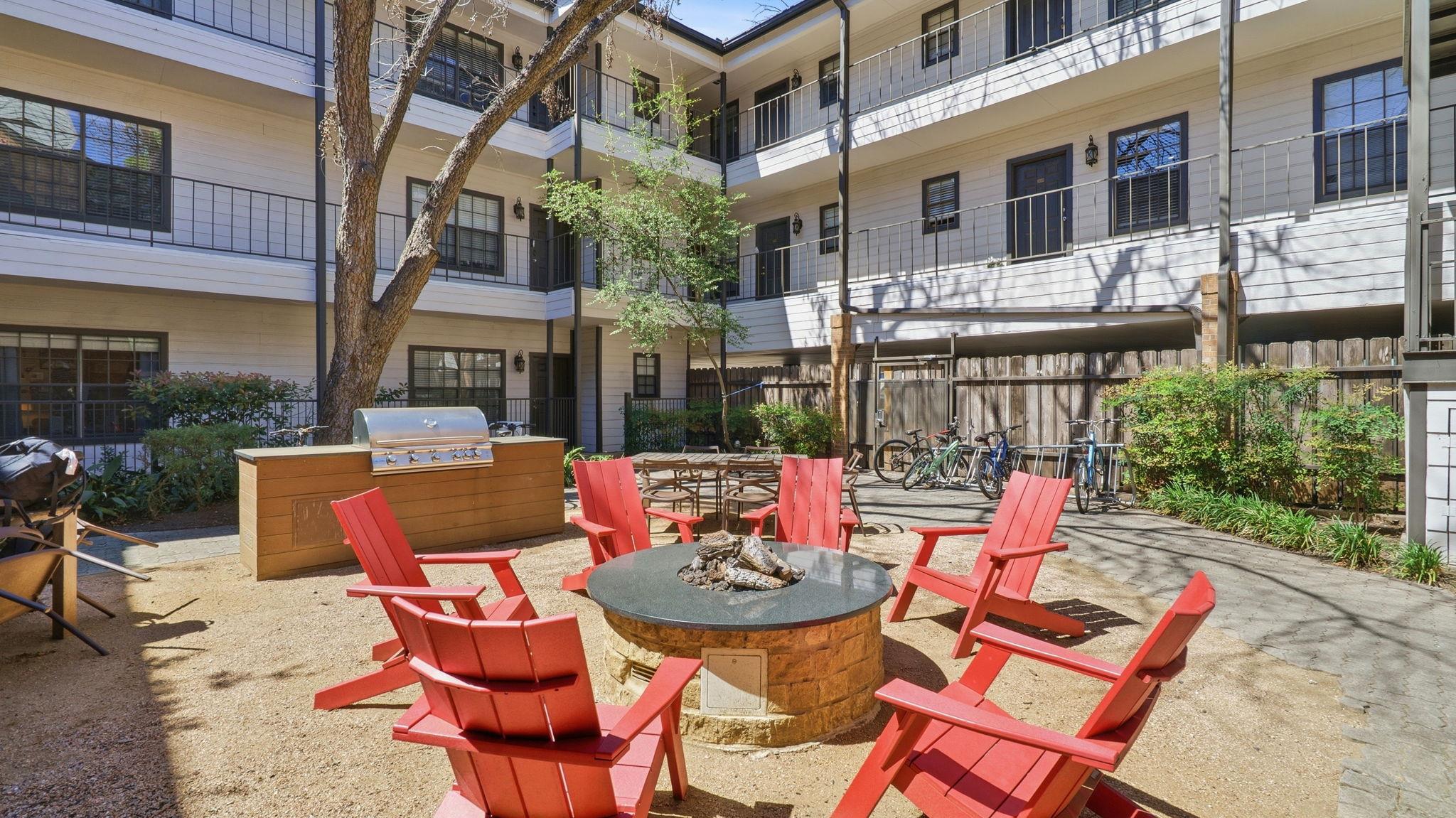 203 E 31st St # 102, Austin, TX 78705