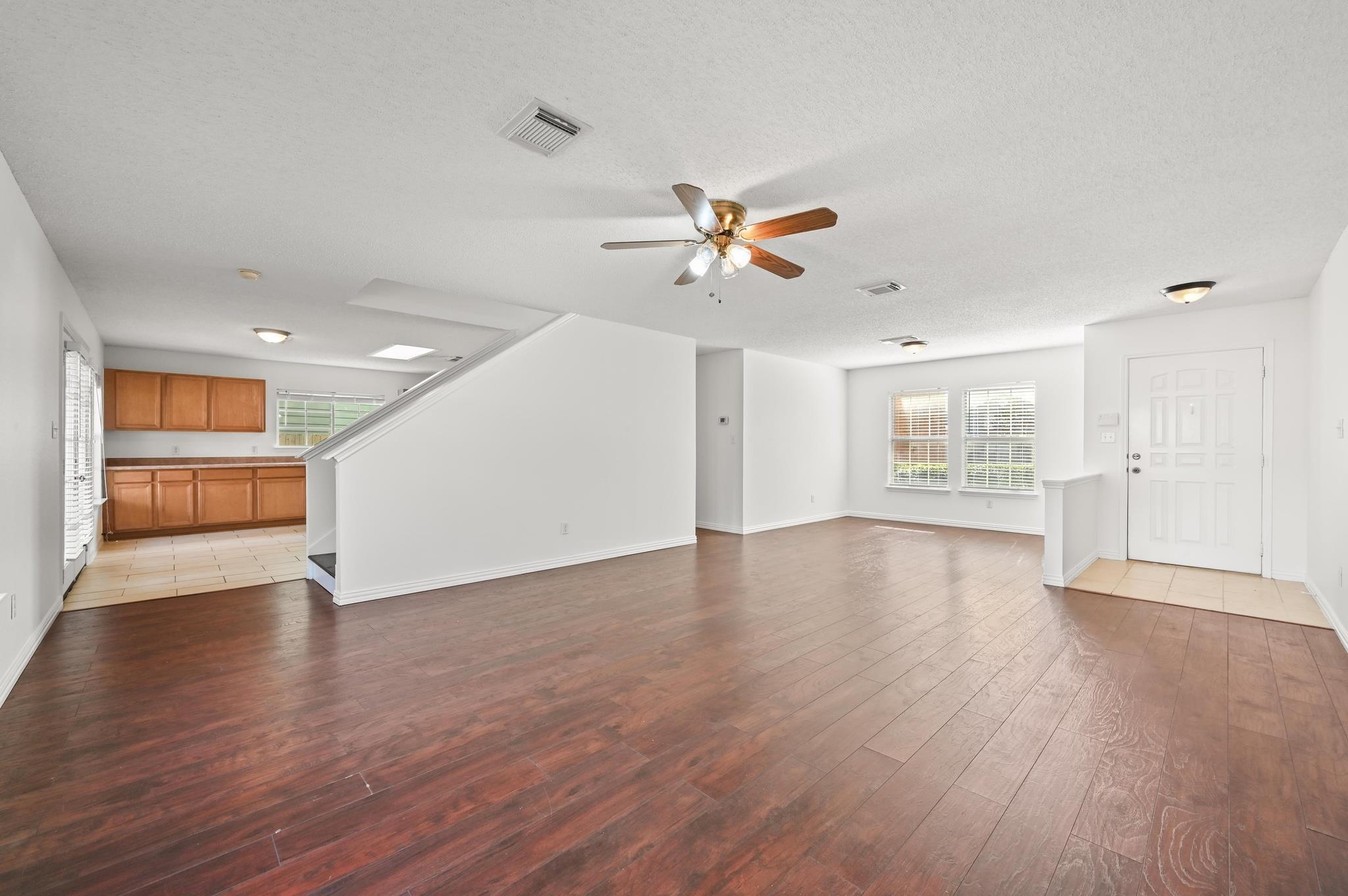 141 Wild Buffalo Dr, Kyle, TX 78640