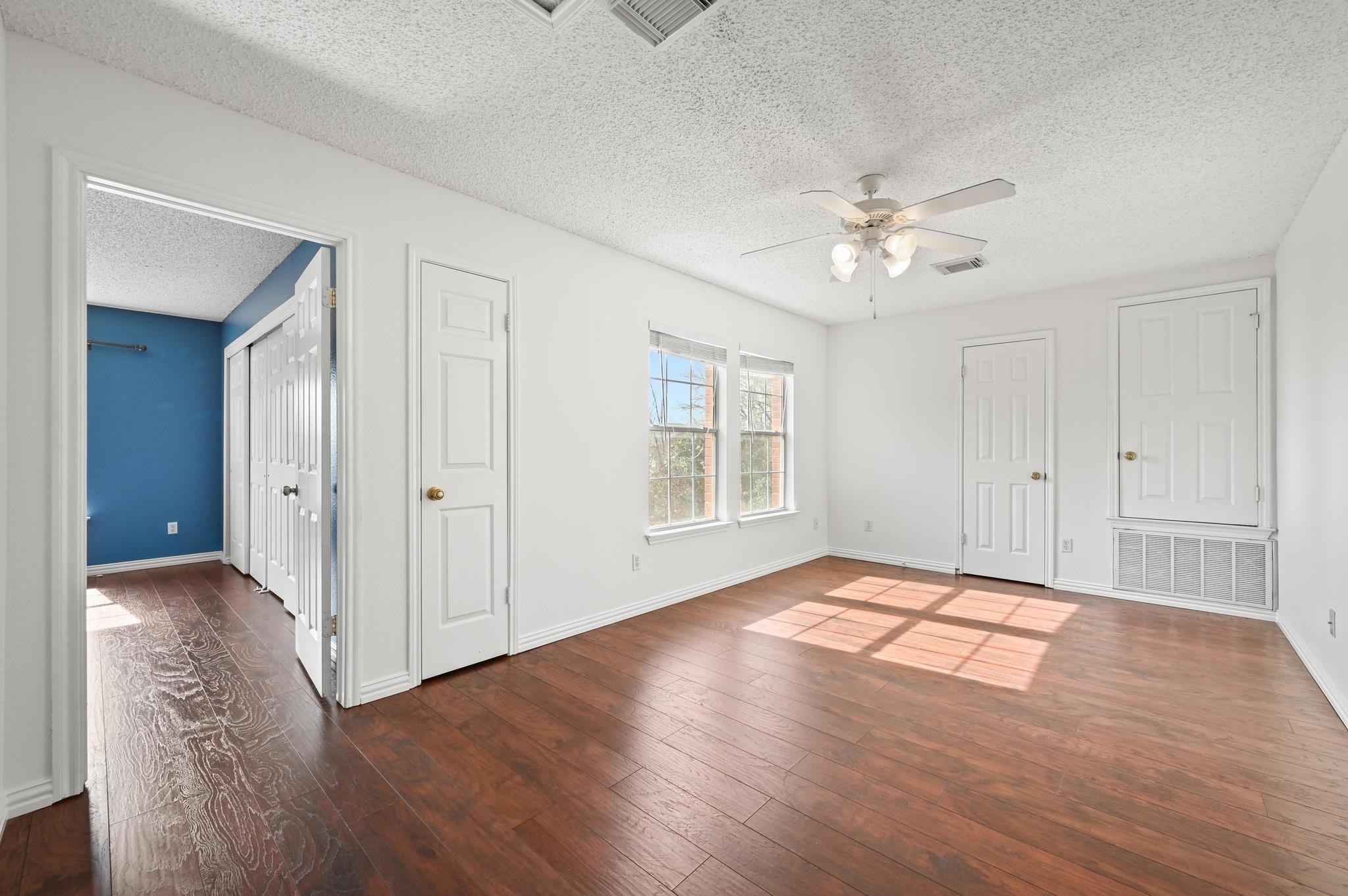 141 Wild Buffalo Dr, Kyle, TX 78640