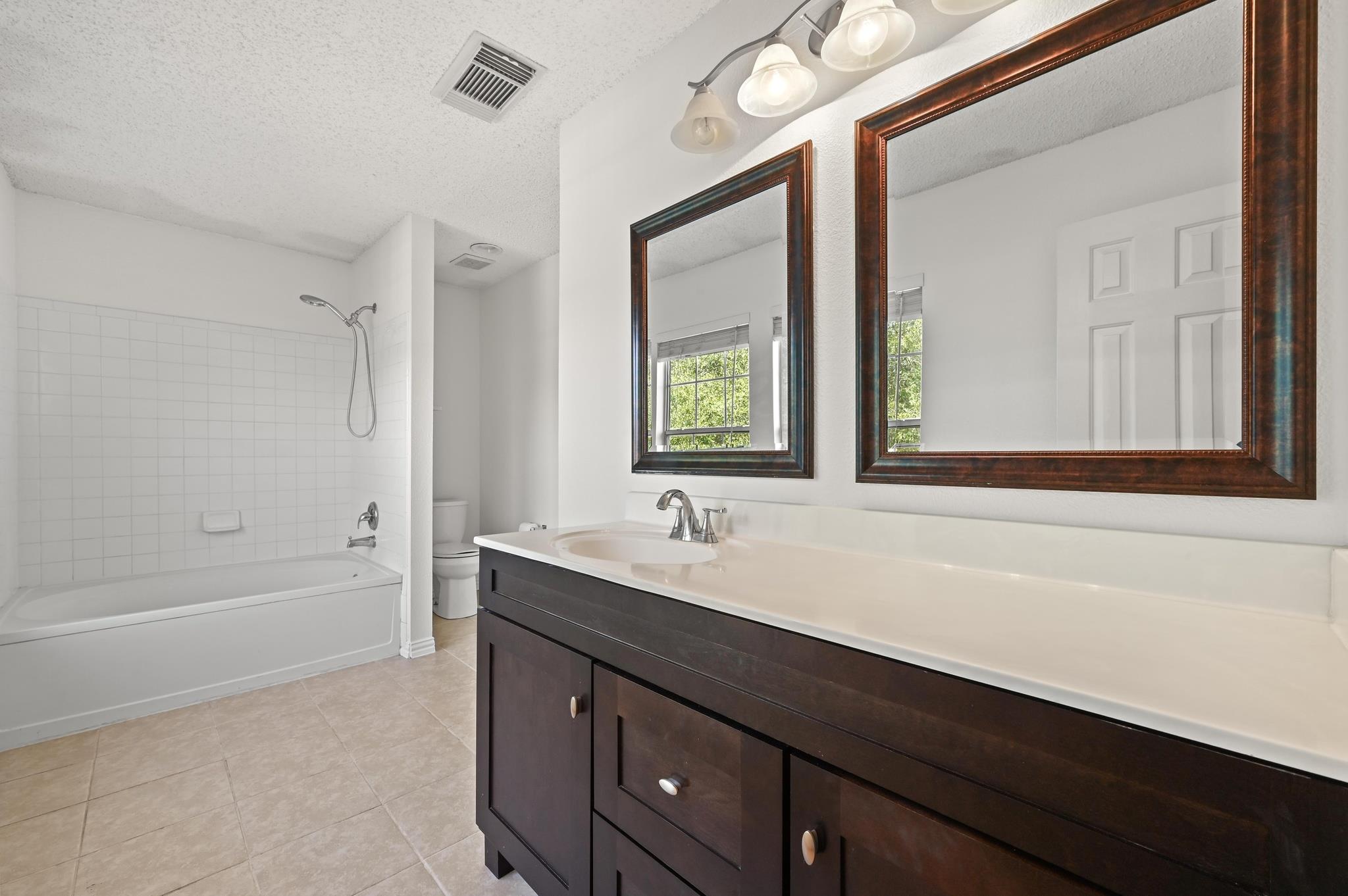 141 Wild Buffalo Dr, Kyle, TX 78640