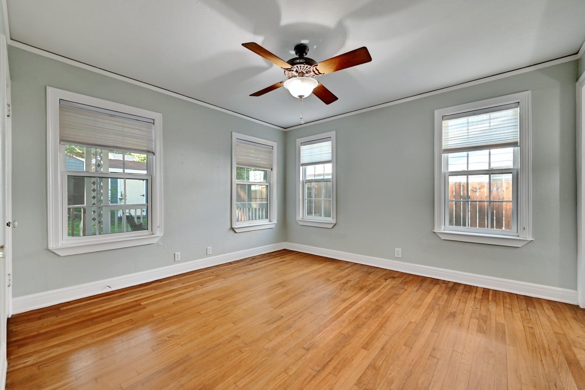 1601 Newfield Ln, Austin, TX 78703