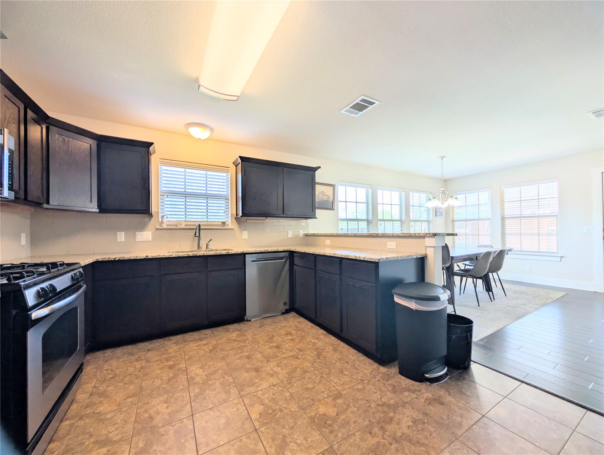 6800 Bay City Bnd, Austin, TX 78725