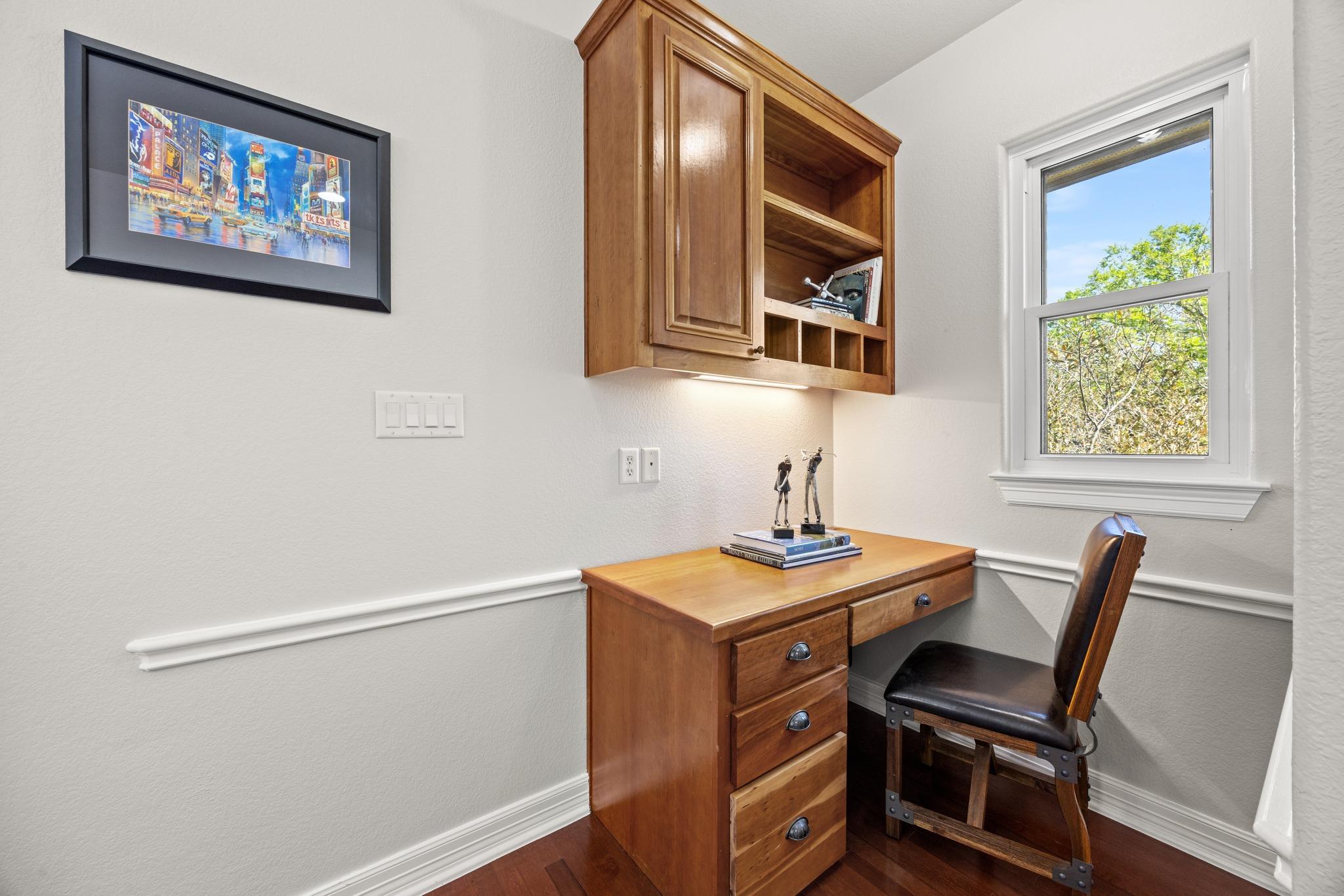 615 Cat Hollow Club Dr # A, Spicewood, TX 78669