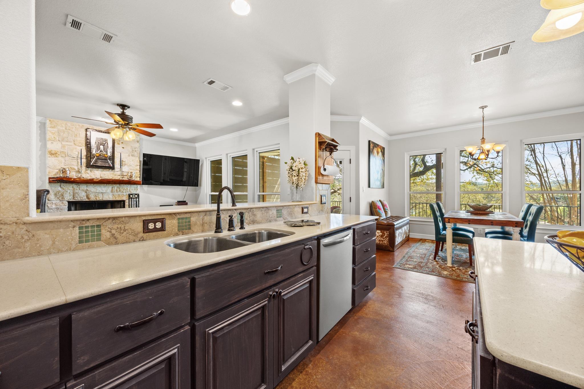 615 Cat Hollow Club Dr # A, Spicewood, TX 78669