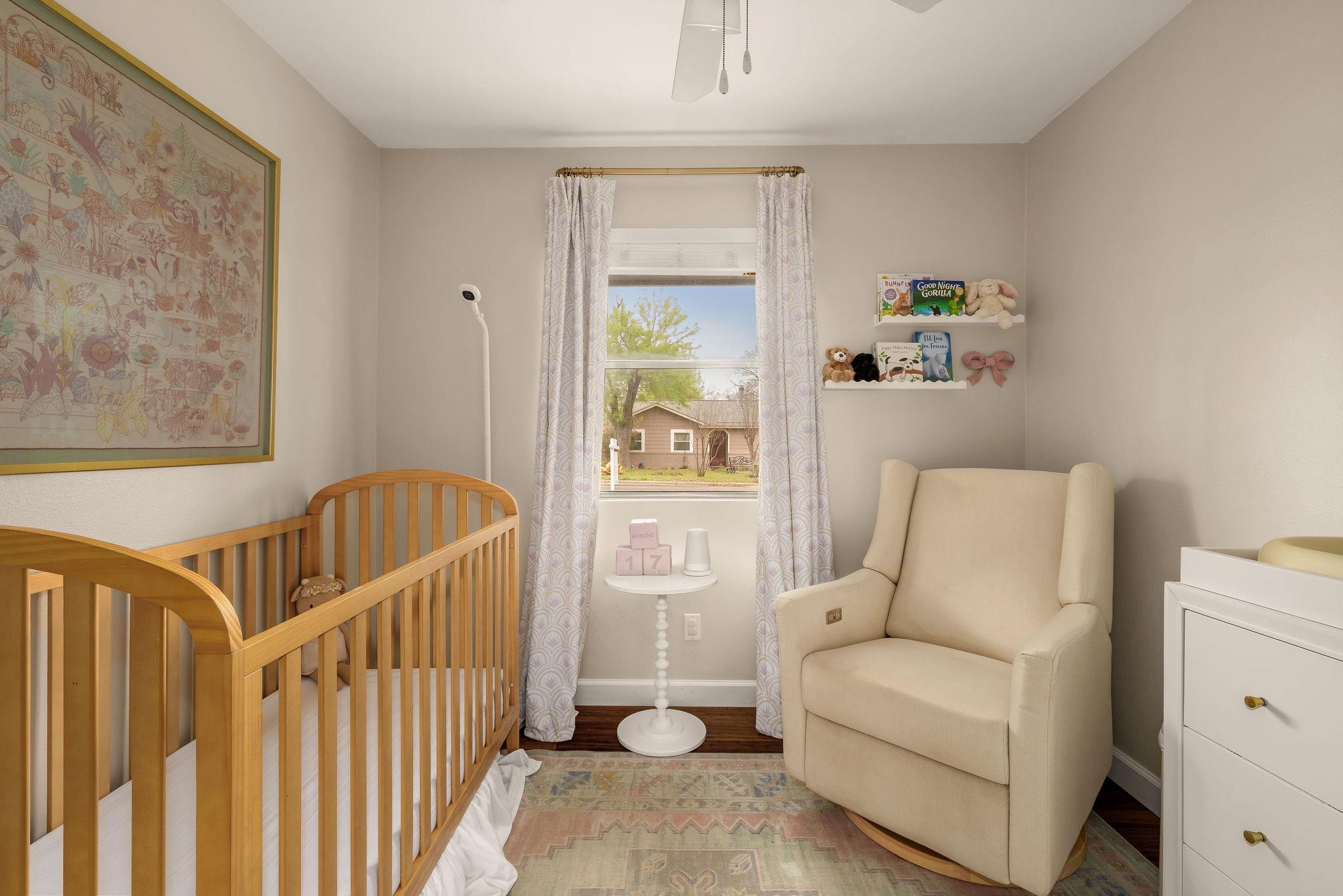 6107 Harwin Ln, Austin, TX 78745