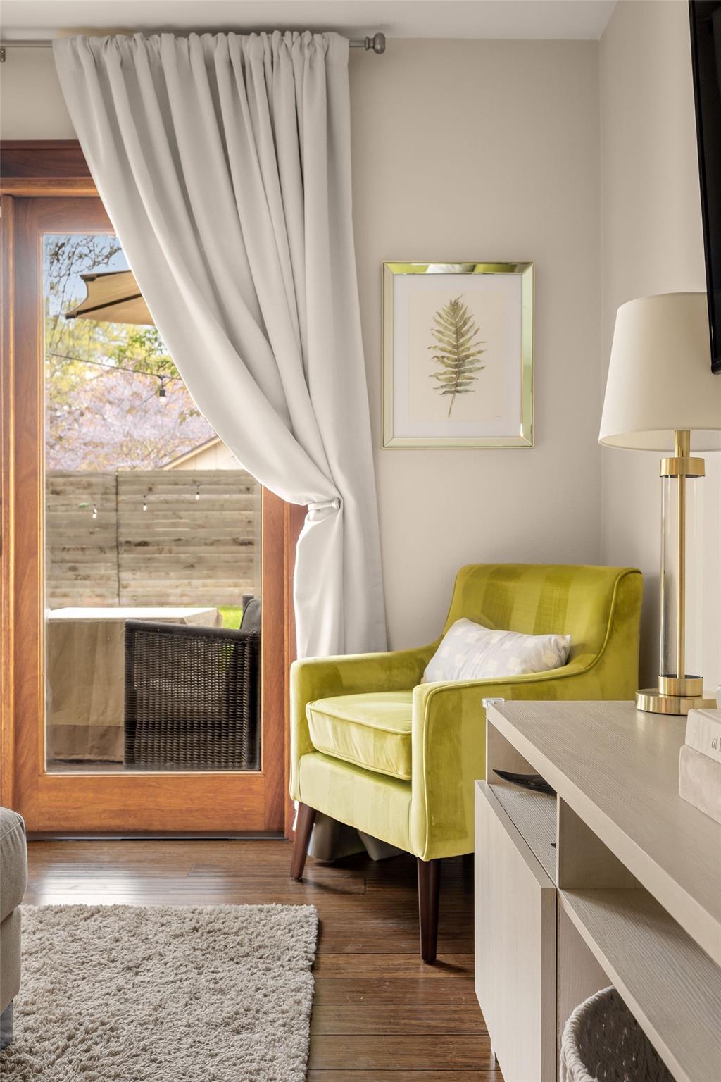 6107 Harwin Ln, Austin, TX 78745