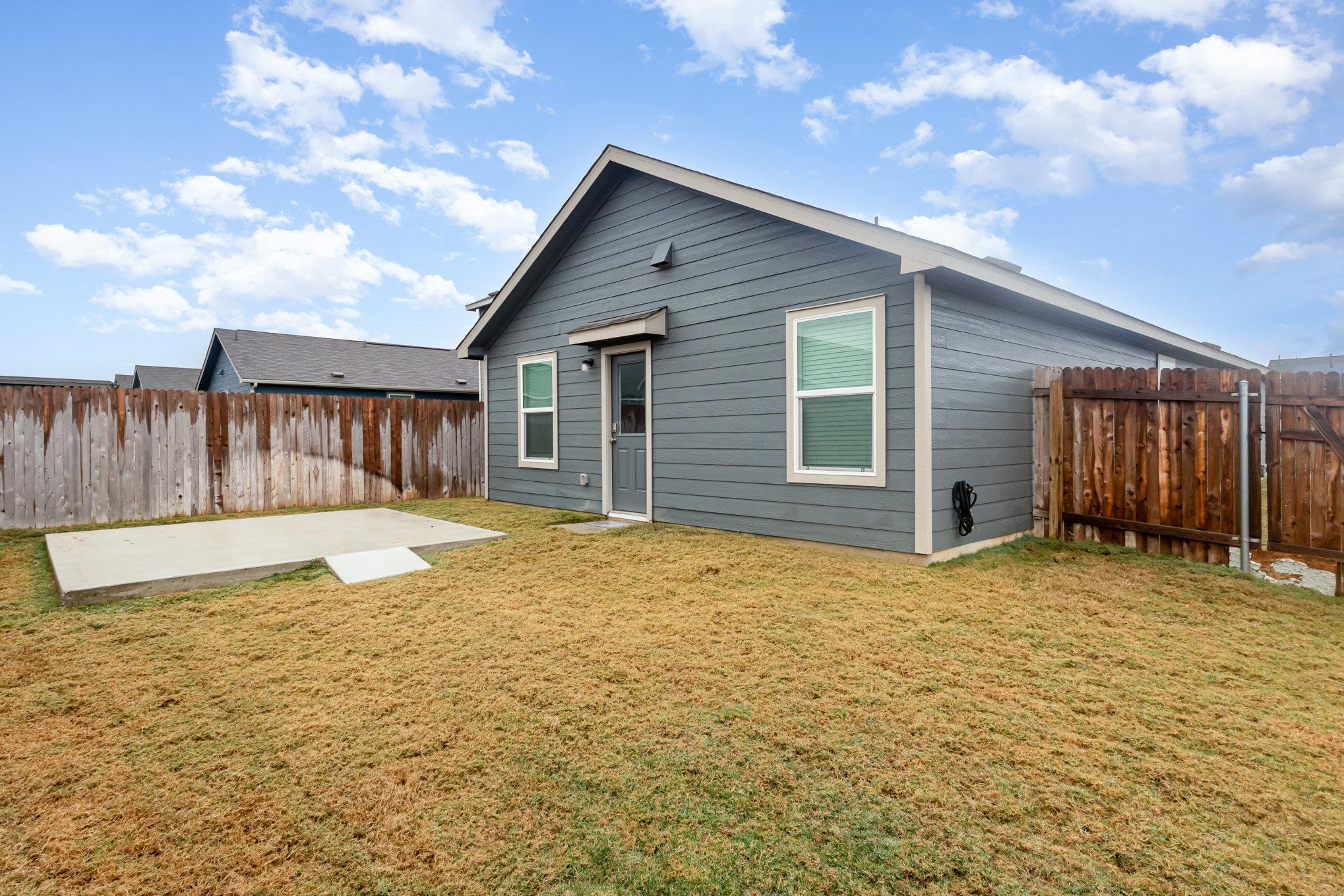 350 Gypsum Valley, San Marcos, TX 78666