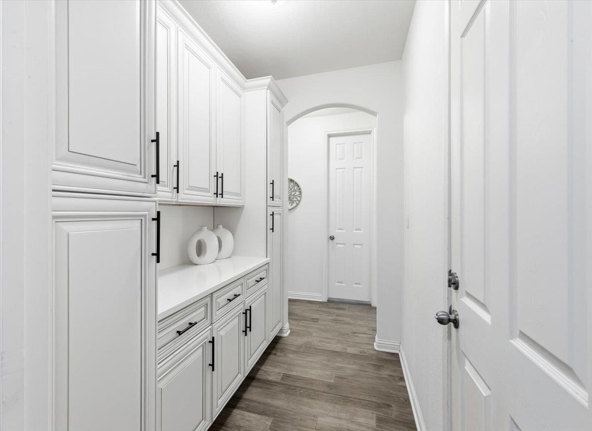 1101 Feather Reed Dr, Leander, TX 78641