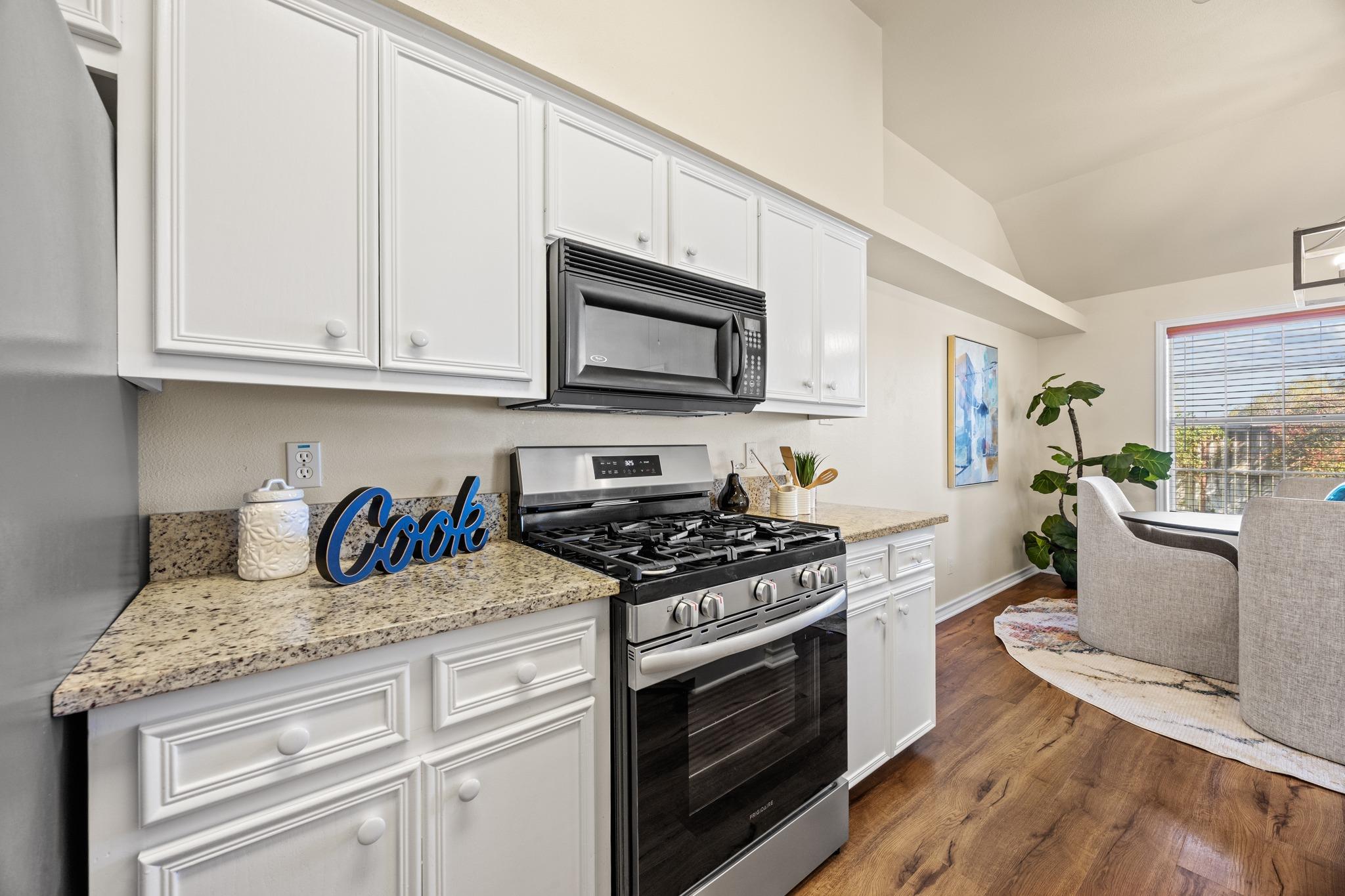 222 Village Dr, Georgetown, TX 78628