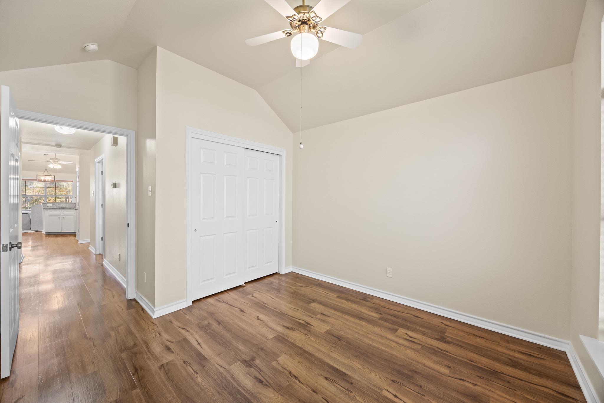 222 Village Dr, Georgetown, TX 78628