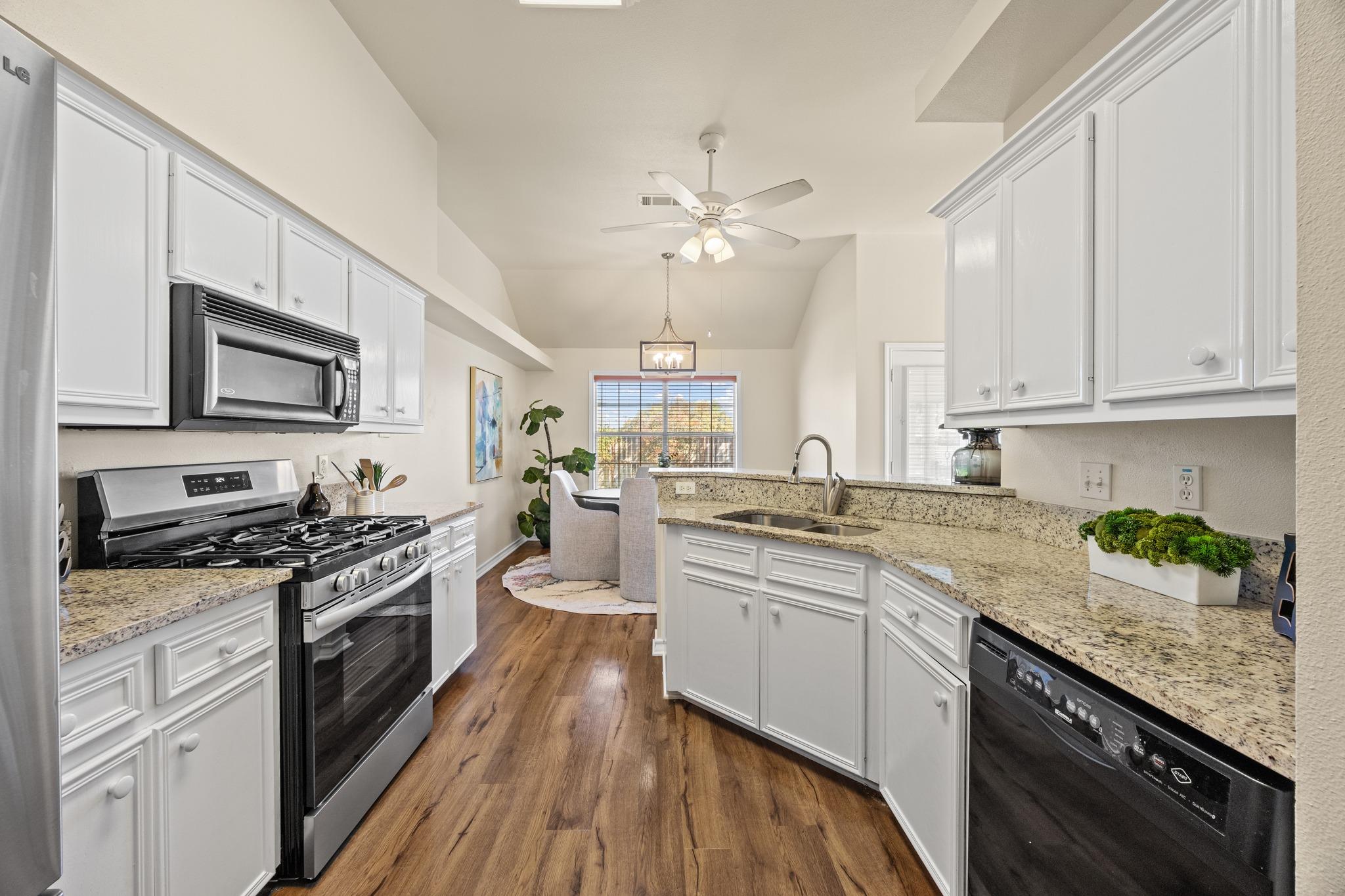 222 Village Dr, Georgetown, TX 78628