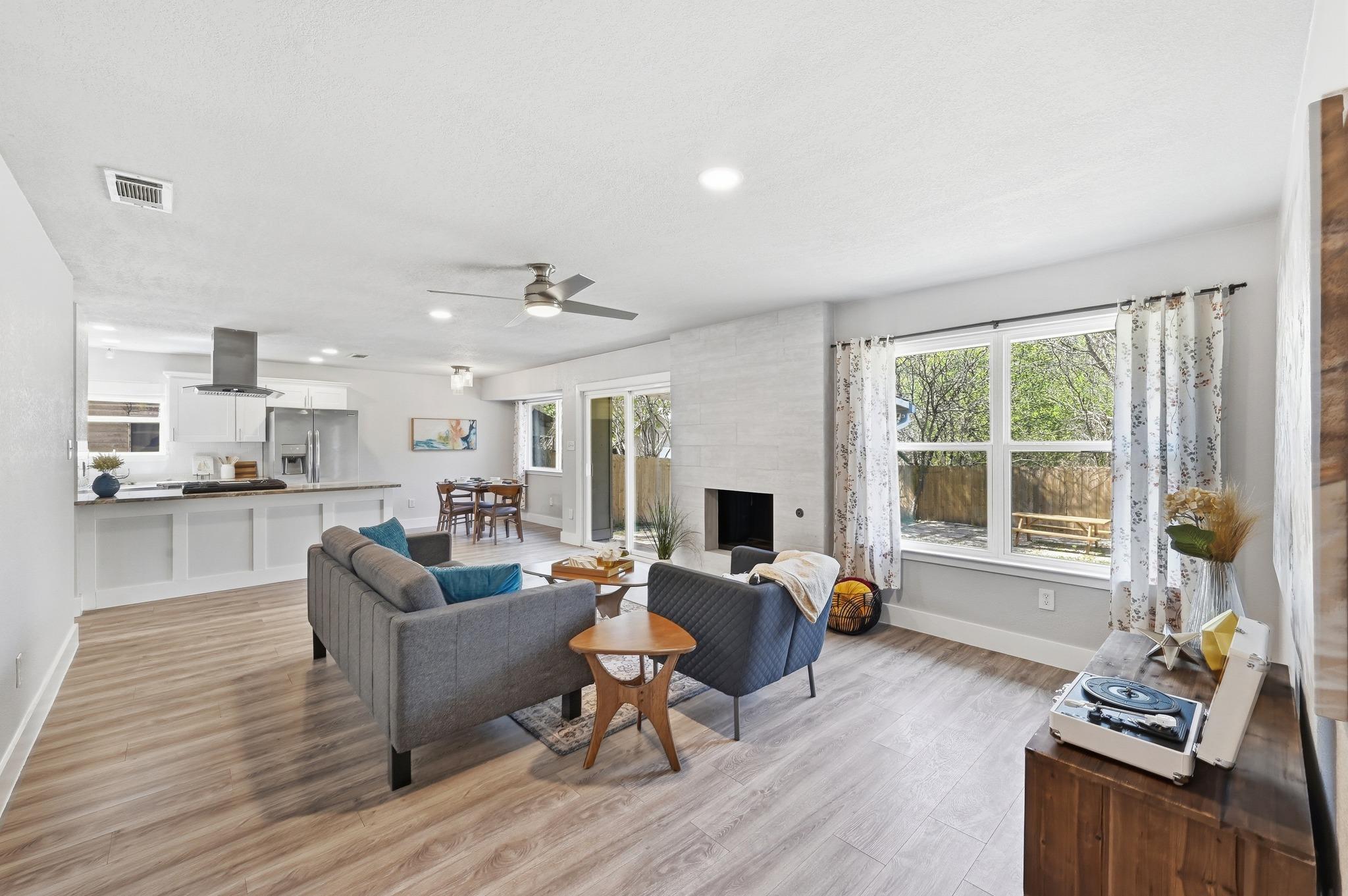 6000 Wagon Bnd, Austin, TX 78744