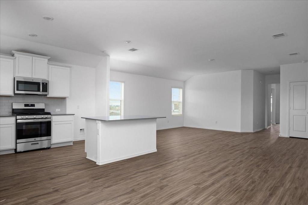 329 Escondido Cir, San Marcos, TX 78666