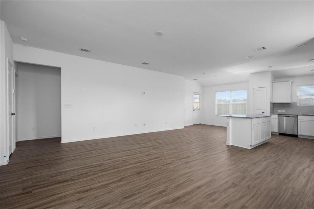 329 Escondido Cir, San Marcos, TX 78666