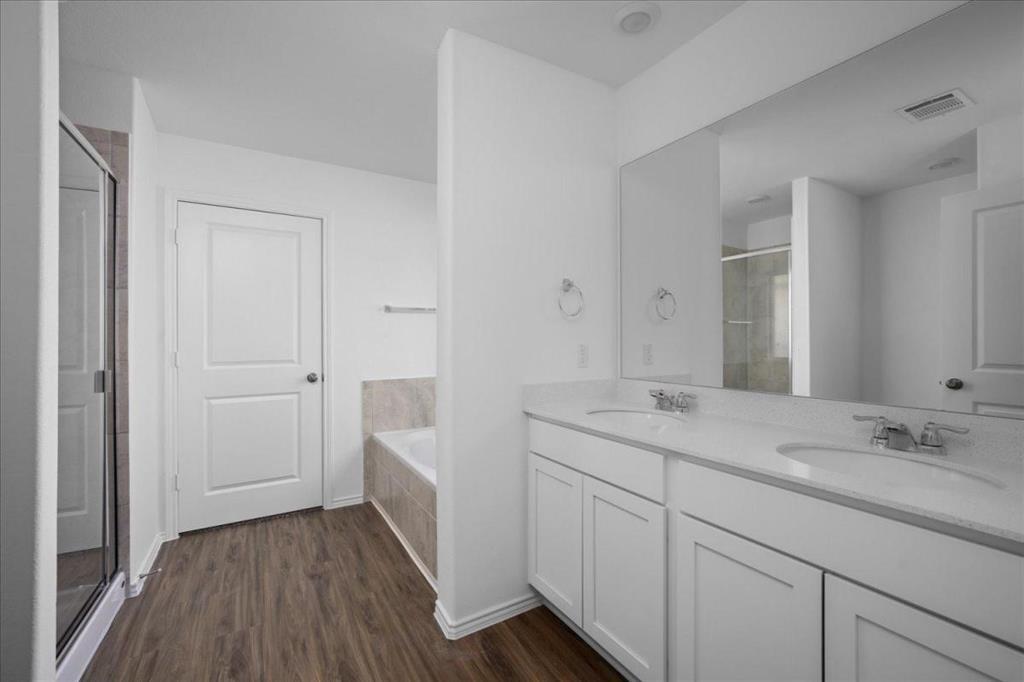 329 Escondido Cir, San Marcos, TX 78666