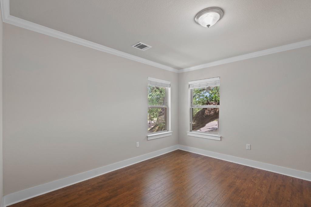 11229 Avery Station Loop # 36, Austin, TX 78717