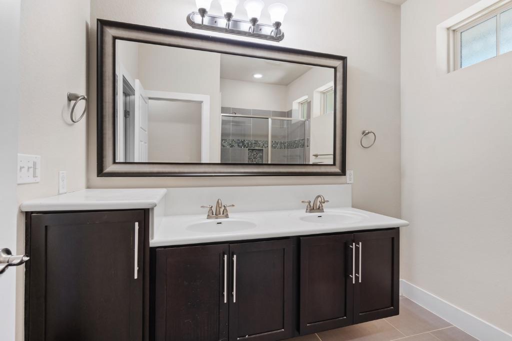 11229 Avery Station Loop # 36, Austin, TX 78717