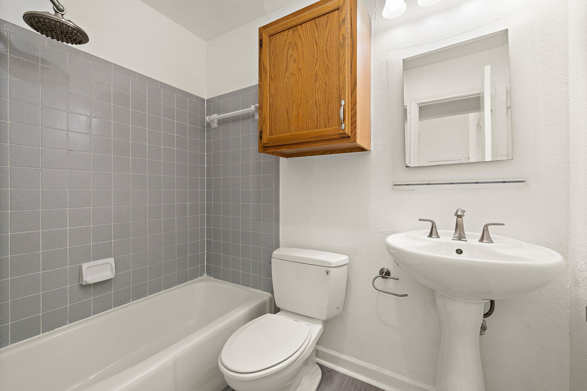 12009 Sky West Dr, Austin, TX 78758