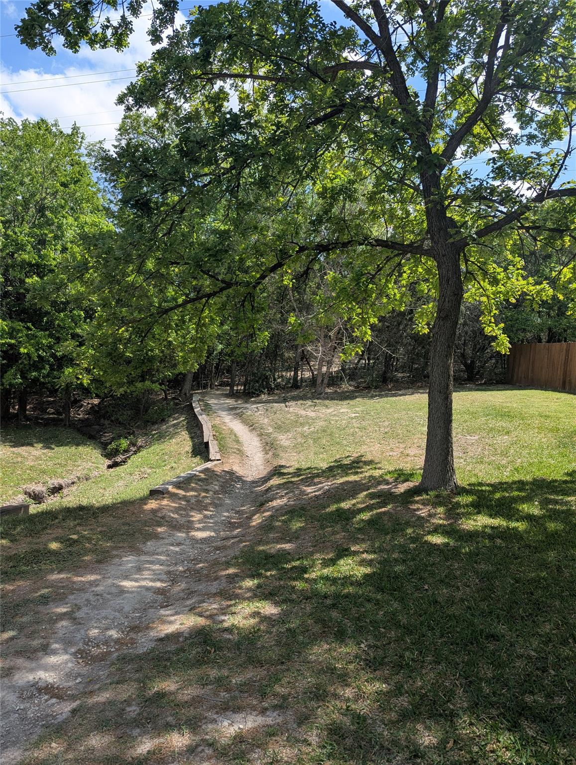 12009 Sky West Dr, Austin, TX 78758