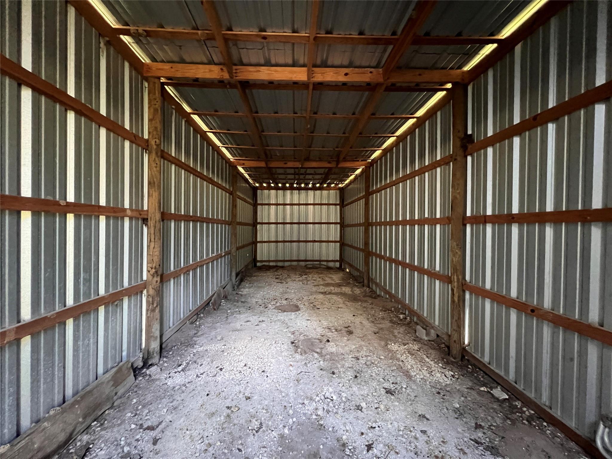 1.921 AC Cardinal Rd, Caldwell, TX 77836