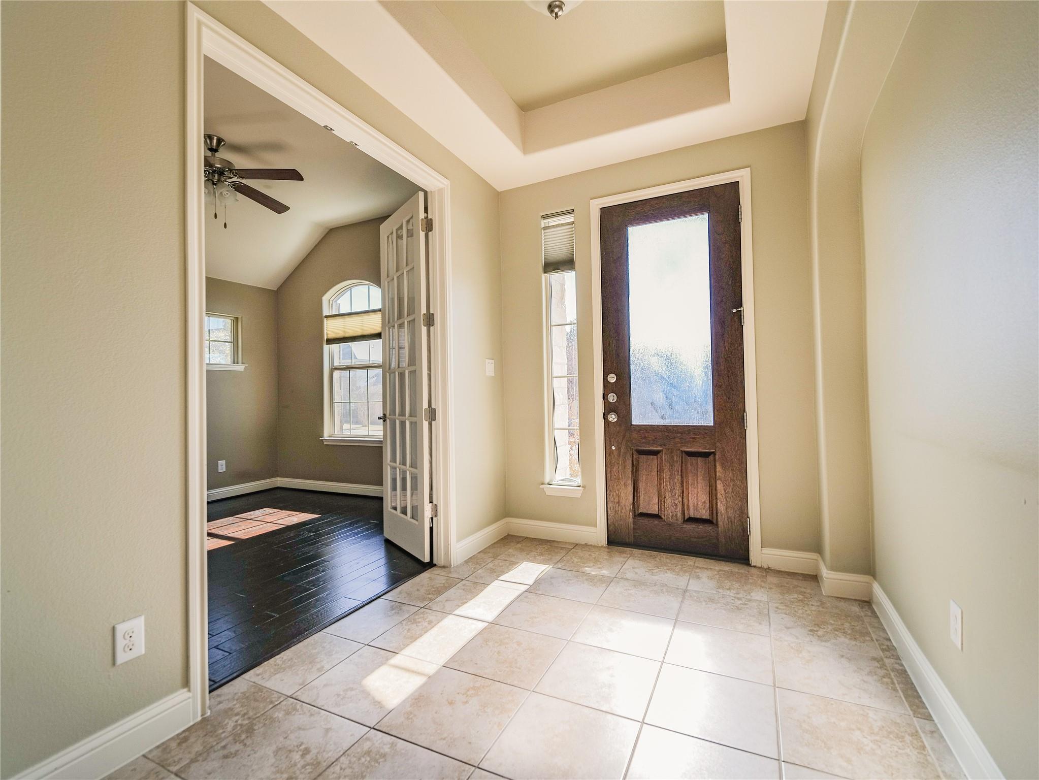 1235 Falling Hills Dr, Georgetown, TX 78628