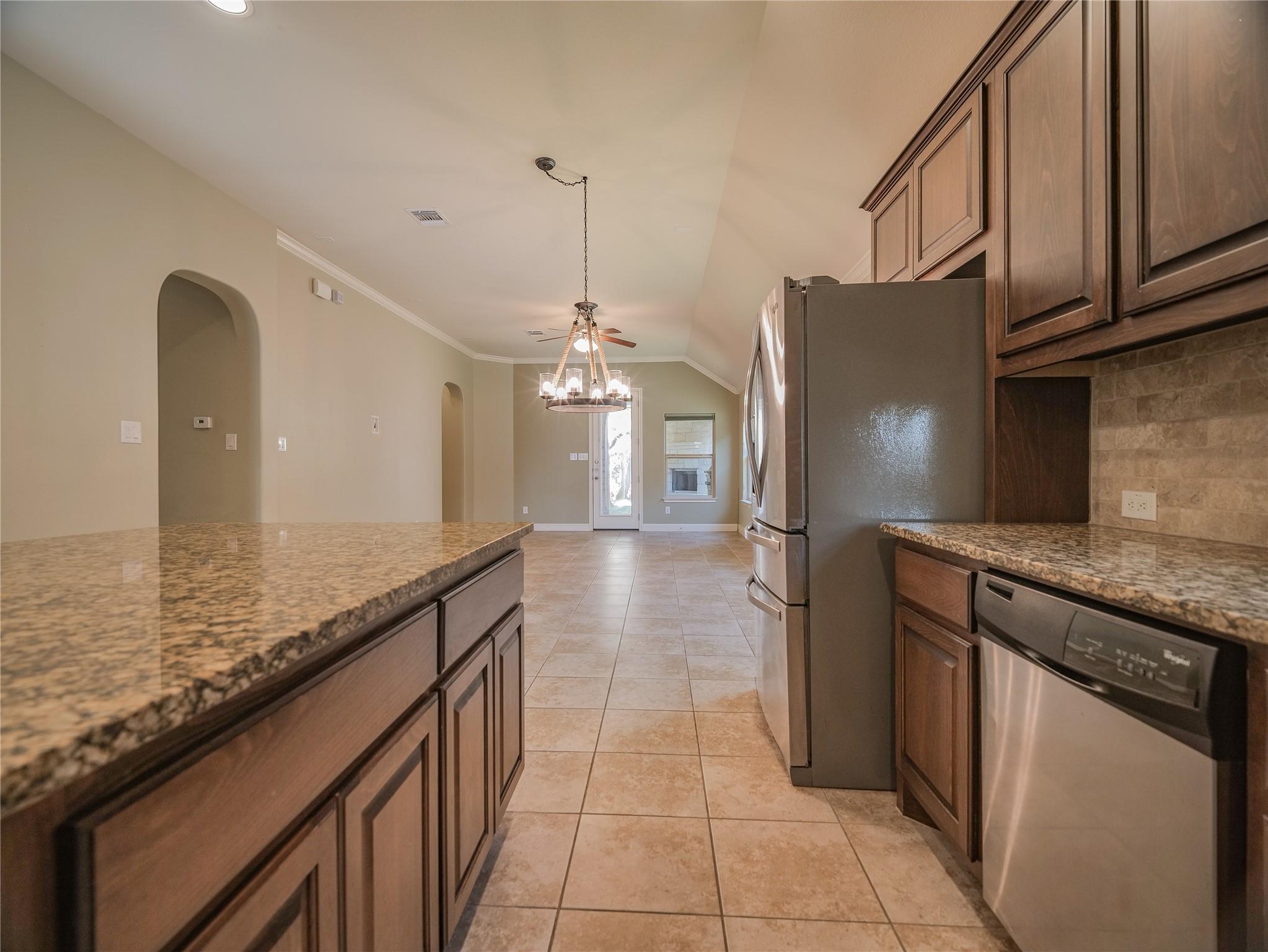 1235 Falling Hills Dr, Georgetown, TX 78628