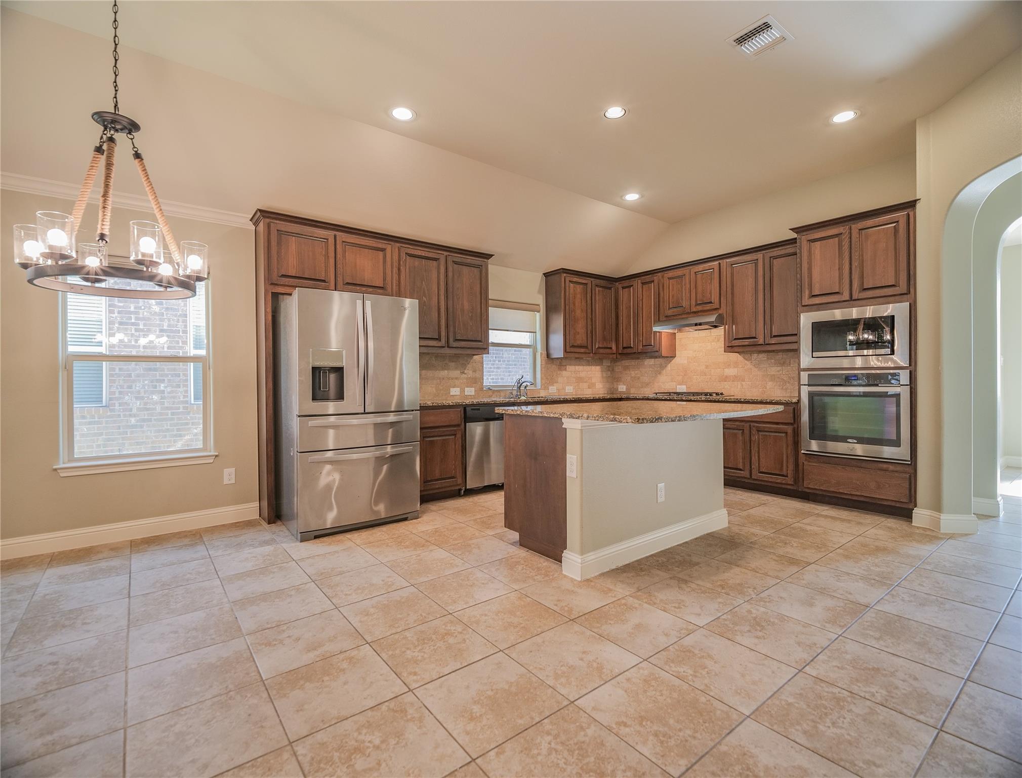 1235 Falling Hills Dr, Georgetown, TX 78628