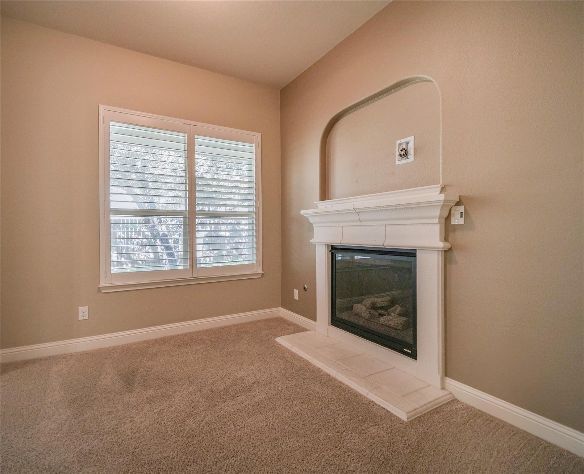 1235 Falling Hills Dr, Georgetown, TX 78628