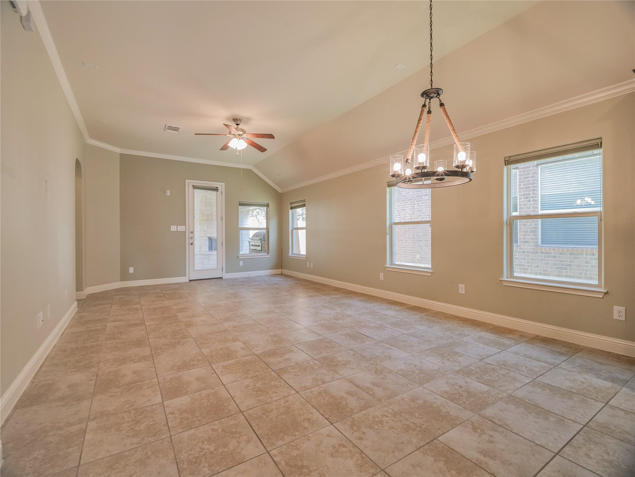 1235 Falling Hills Dr, Georgetown, TX 78628