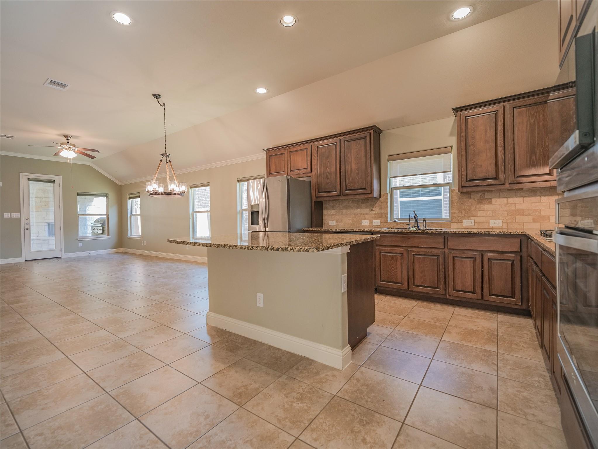 1235 Falling Hills Dr, Georgetown, TX 78628