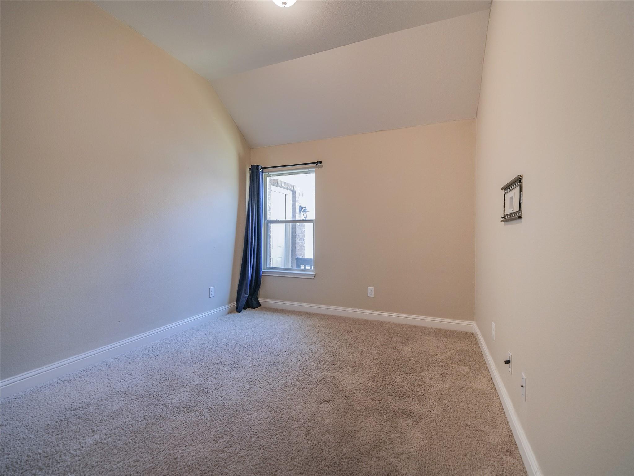 1235 Falling Hills Dr, Georgetown, TX 78628