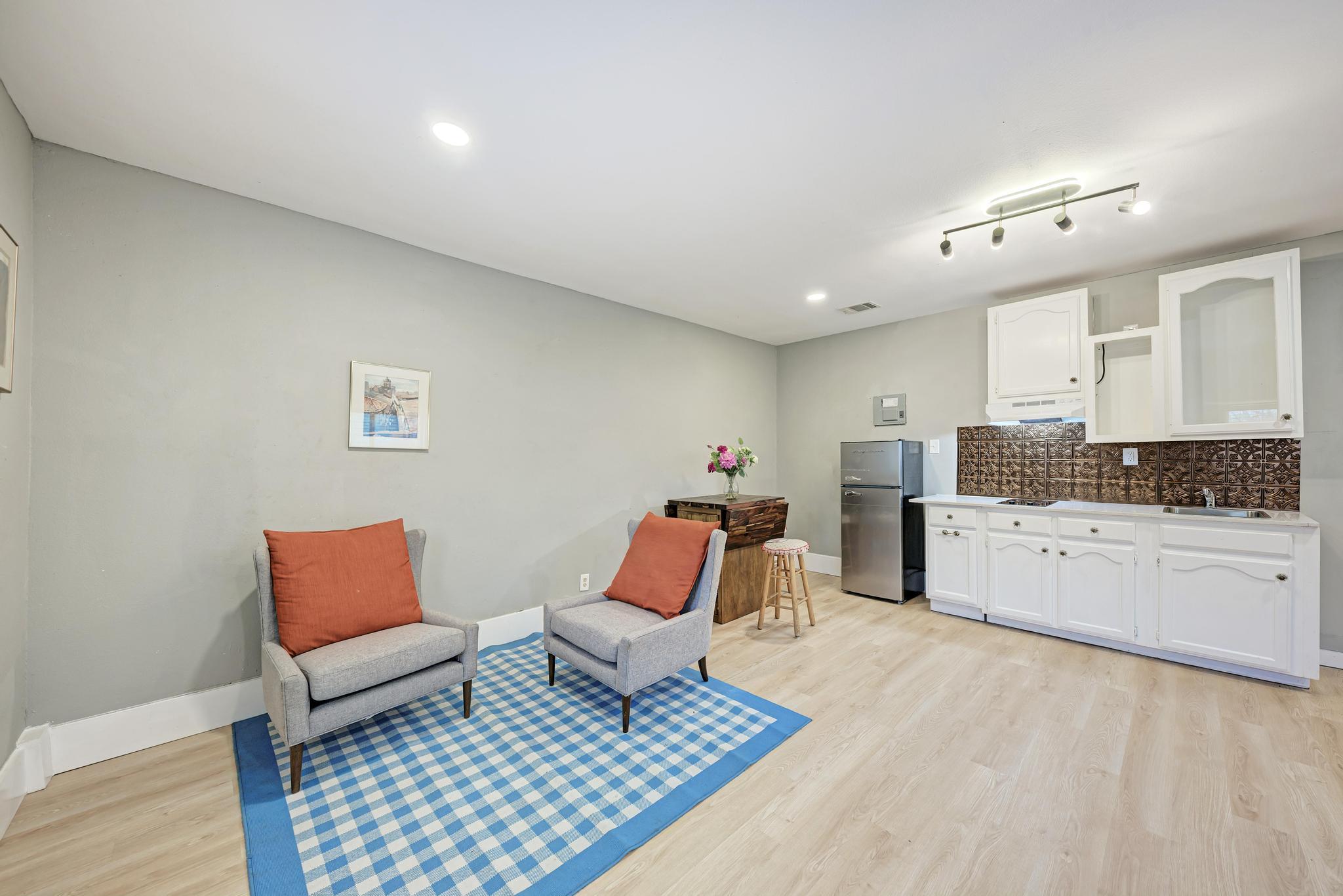 8610 Croydon Loop, Austin, TX 78748