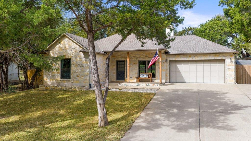 206 Cargill Dr, Spicewood, TX 78669