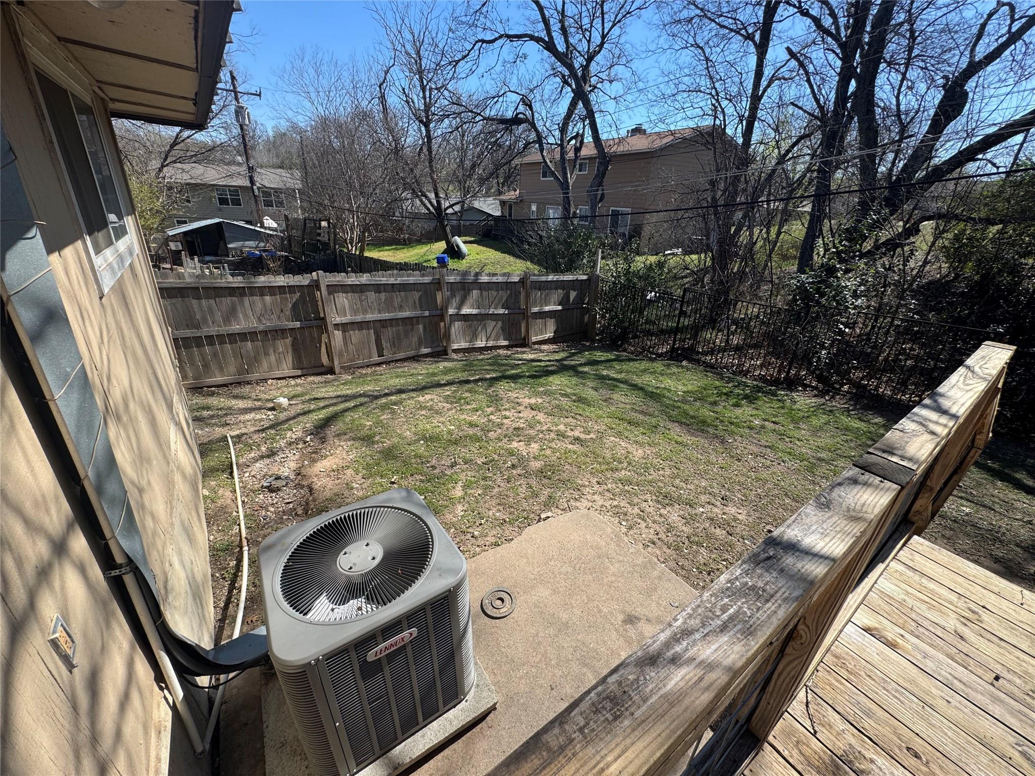 6253 Manor Rd # A, Austin, TX 78723