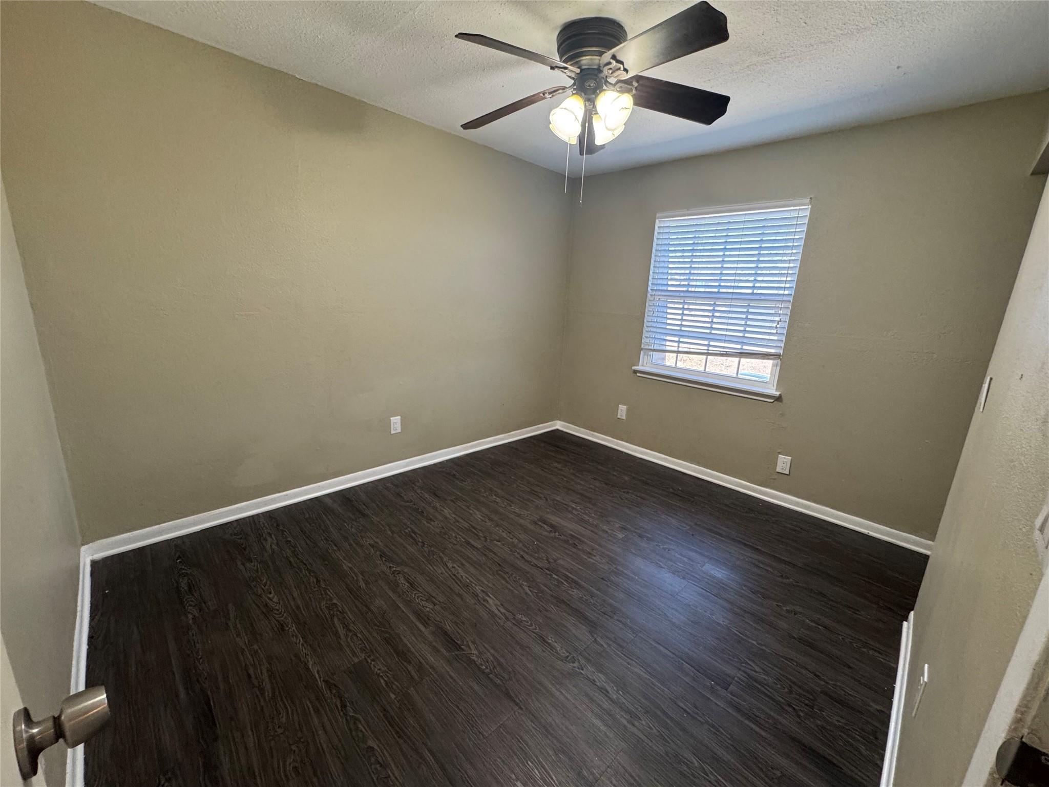 6253 Manor Rd # A, Austin, TX 78723