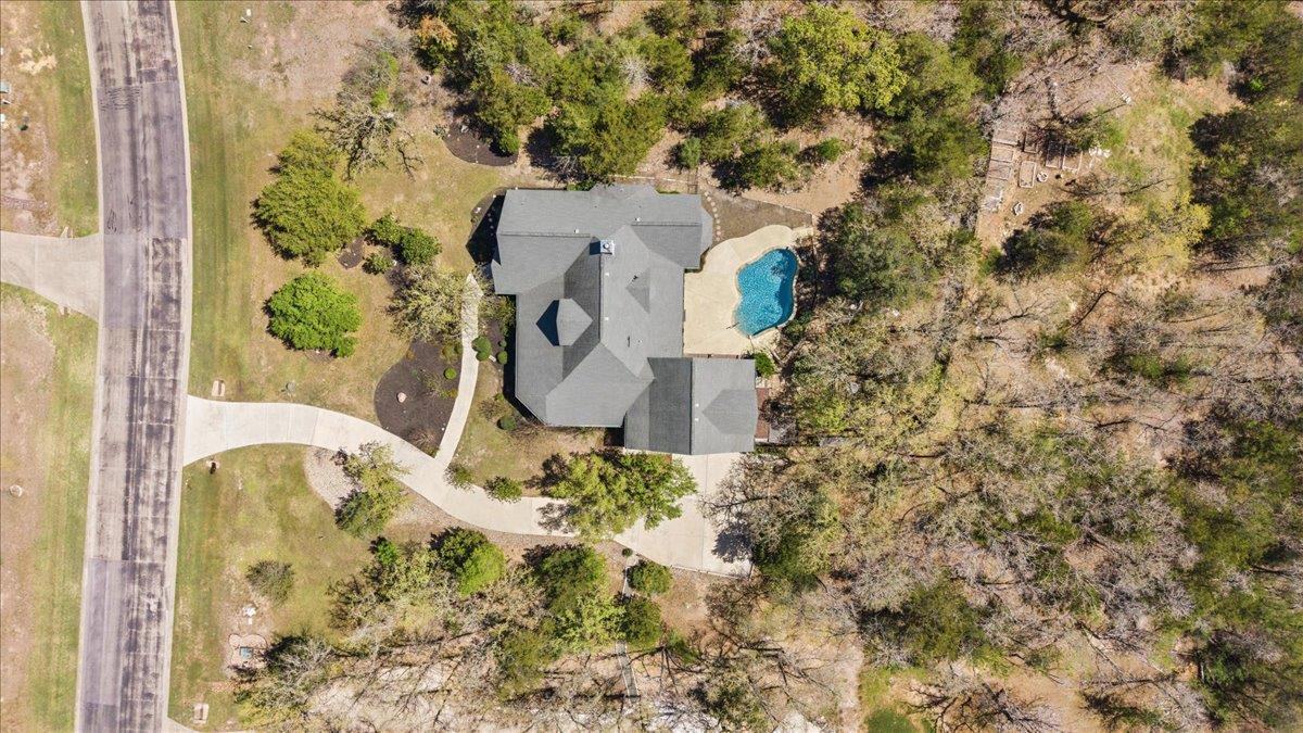 187 Stephen F Austin Blvd, Bastrop, TX 78602