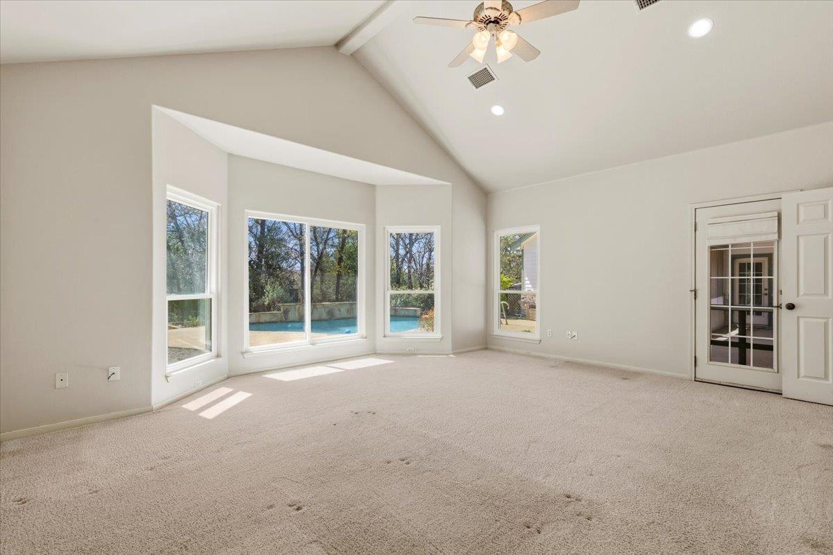 187 Stephen F Austin Blvd, Bastrop, TX 78602