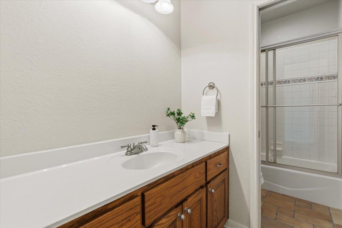 187 Stephen F Austin Blvd, Bastrop, TX 78602