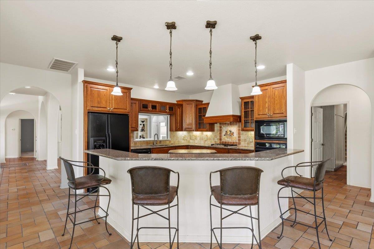 187 Stephen F Austin Blvd, Bastrop, TX 78602