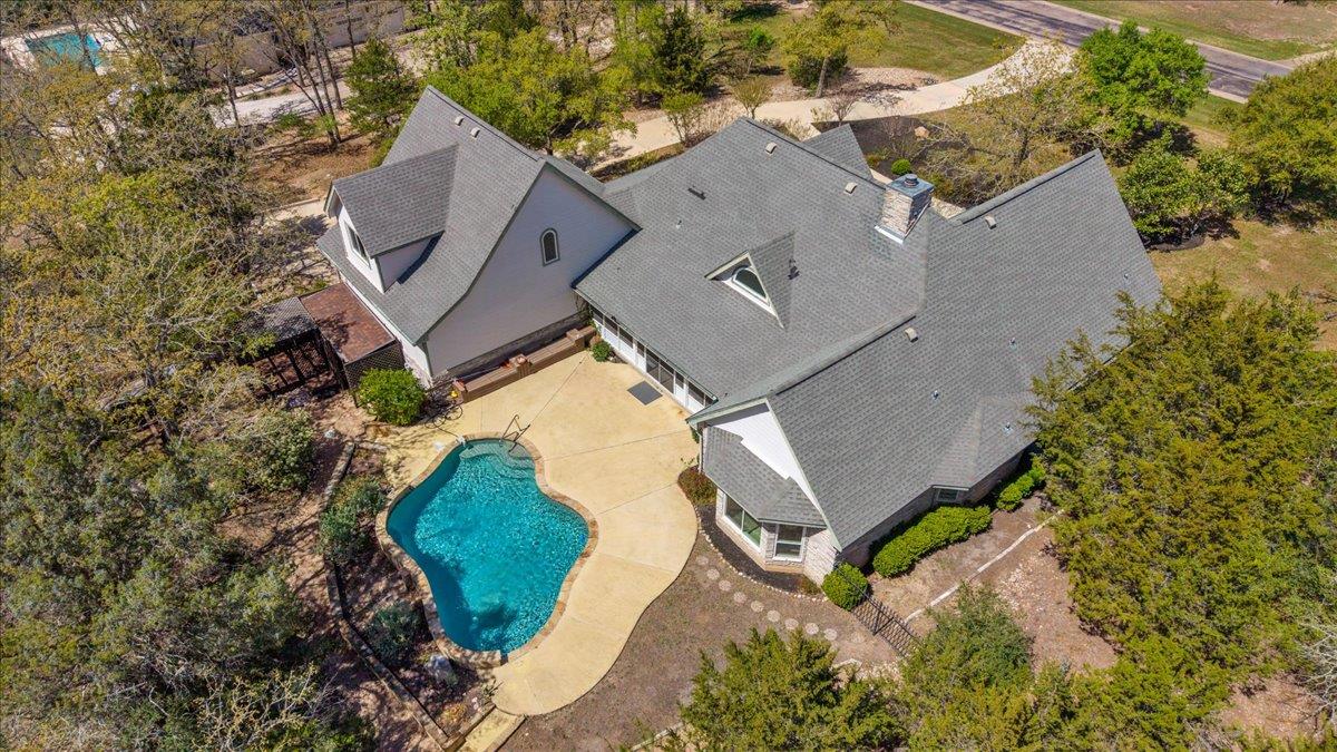 187 Stephen F Austin Blvd, Bastrop, TX 78602