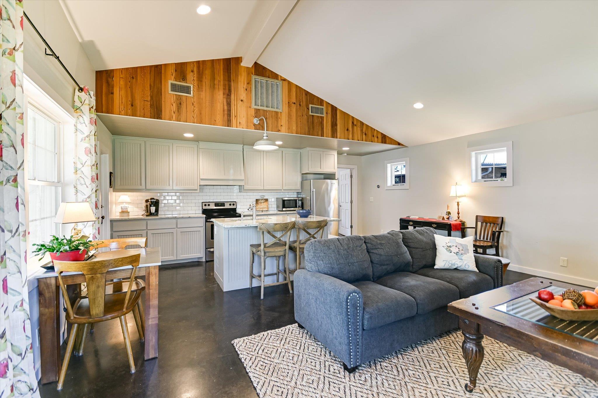 300 MILL RACE Ln # 4, Wimberley, TX 78676